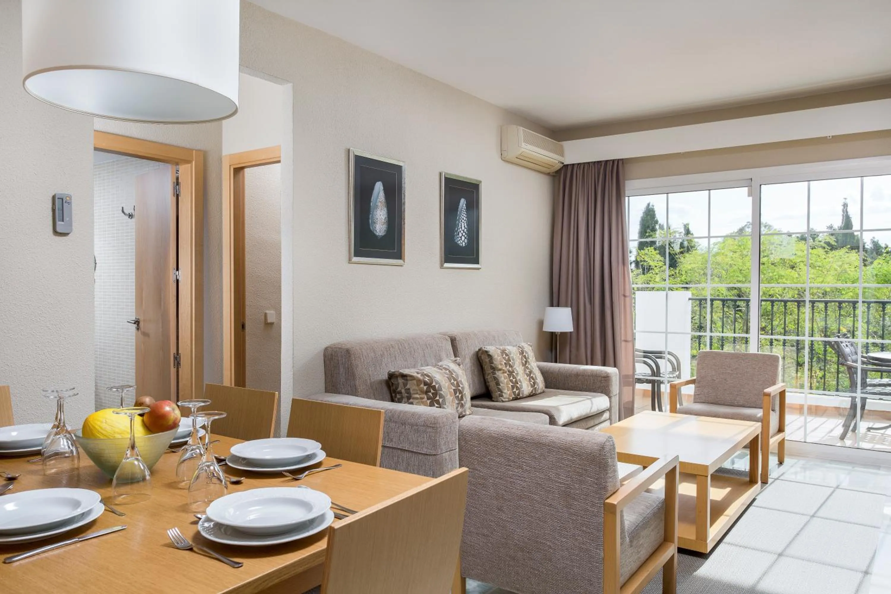 Living room in Royal Oasis Club at Pueblo Quinta