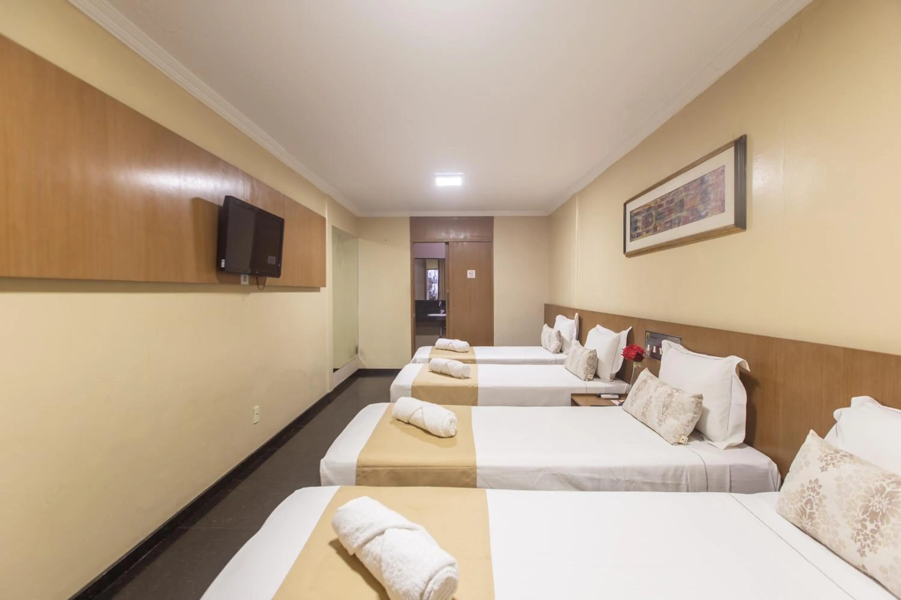 Bed in Amuarama Hotel