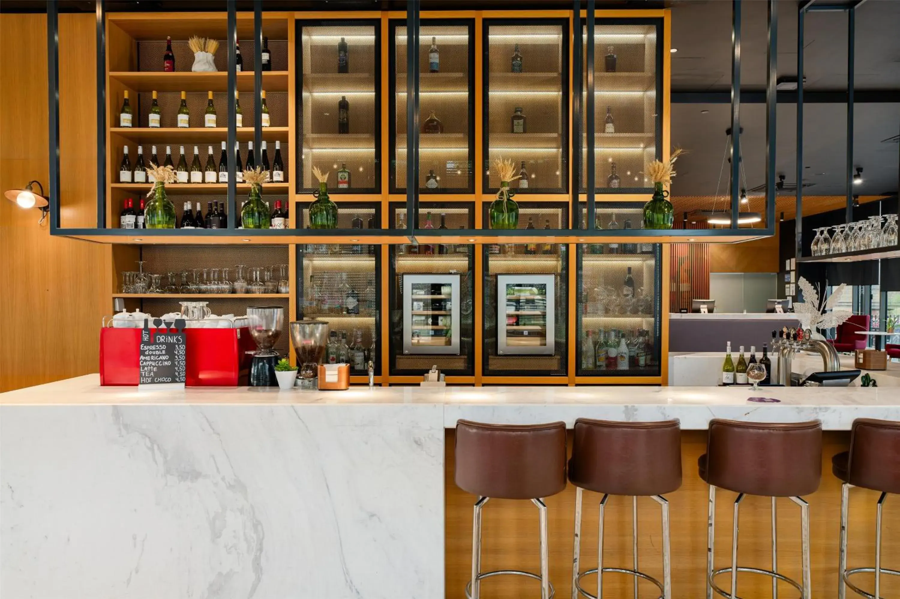 Lounge or bar in Park Inn by Radisson Riga Valdemara Lounge or bar in Park Inn by Radisson Riga Valdemara