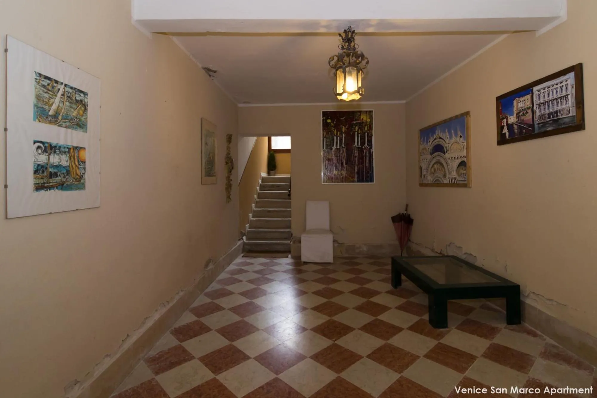 Facade/entrance in Venice San Marco Apartment