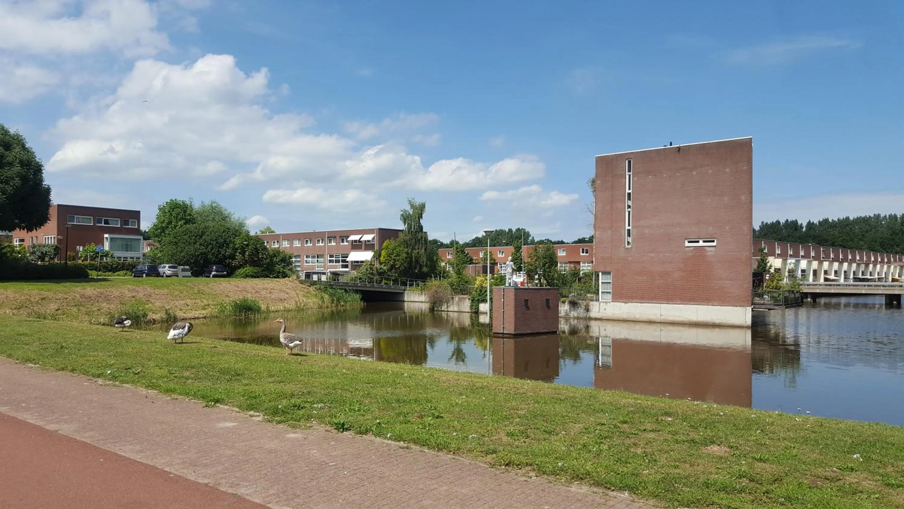 Neighbourhood in JamieK's BnB