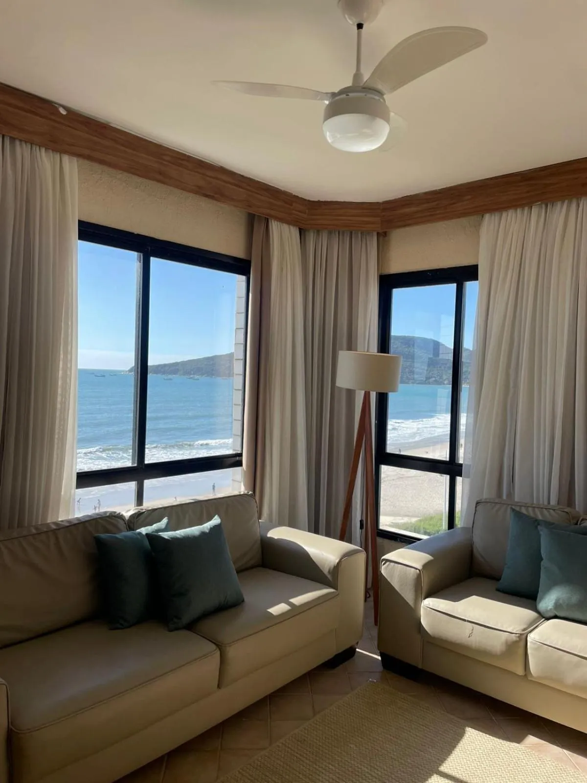 Ingleses Praia Hotel