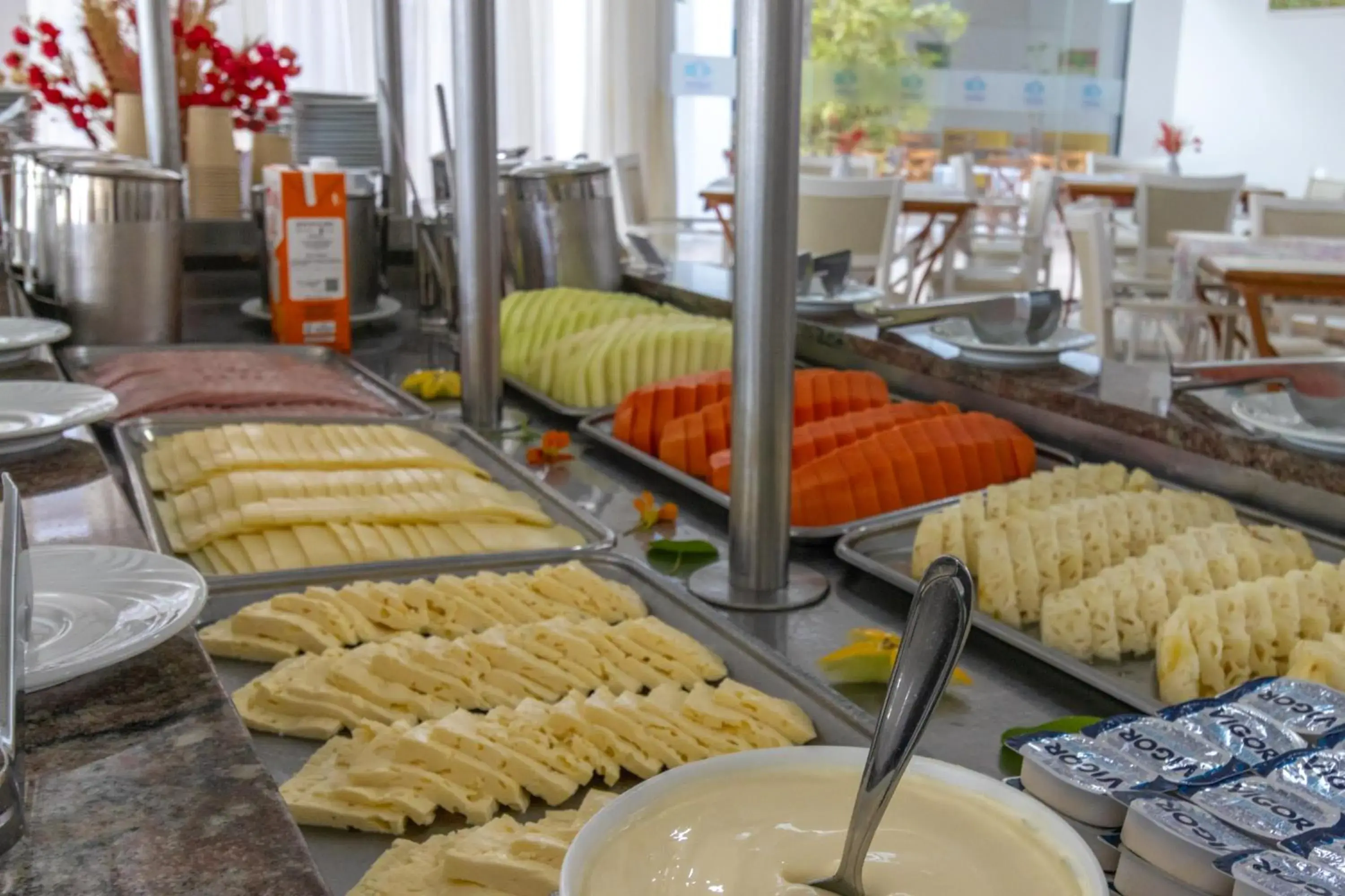 Buffet breakfast in Ingleses Praia Hotel Buffet breakfast in Ingleses Praia Hotel
