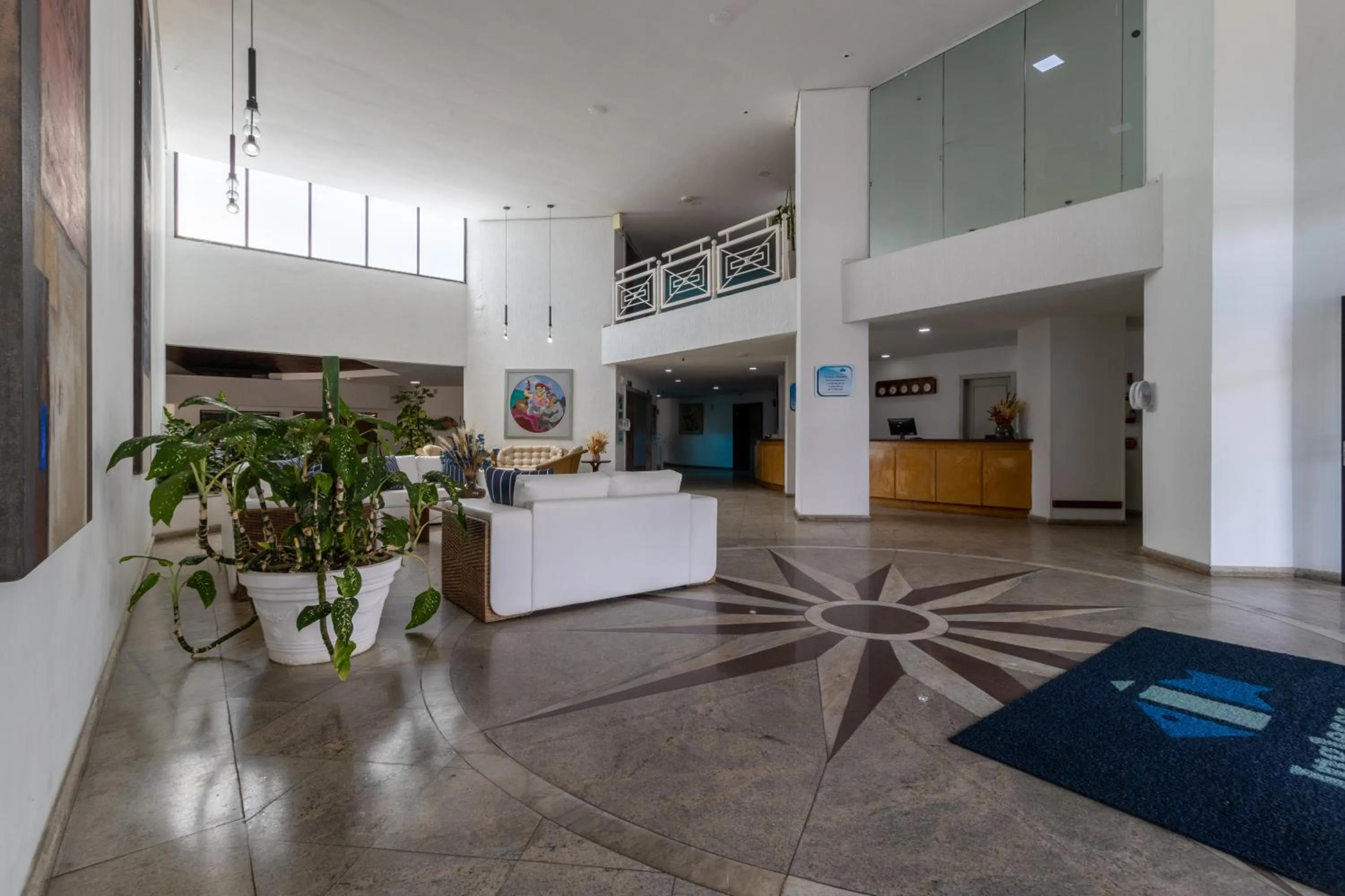 Lobby or reception in Ingleses Praia Hotel