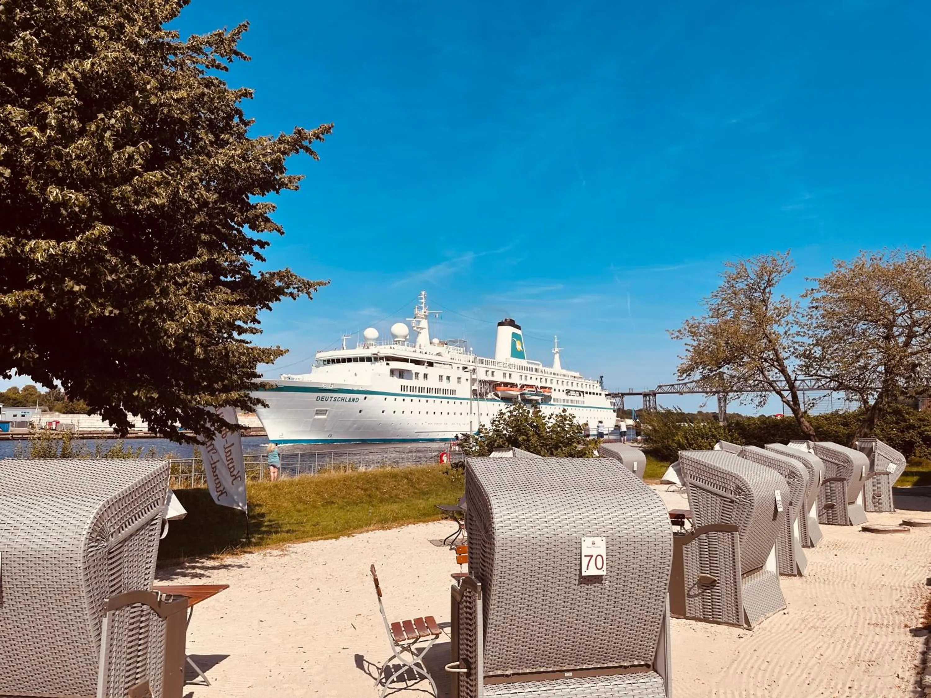 Kanal-Haus "Das Gästehaus direkt am NOK"