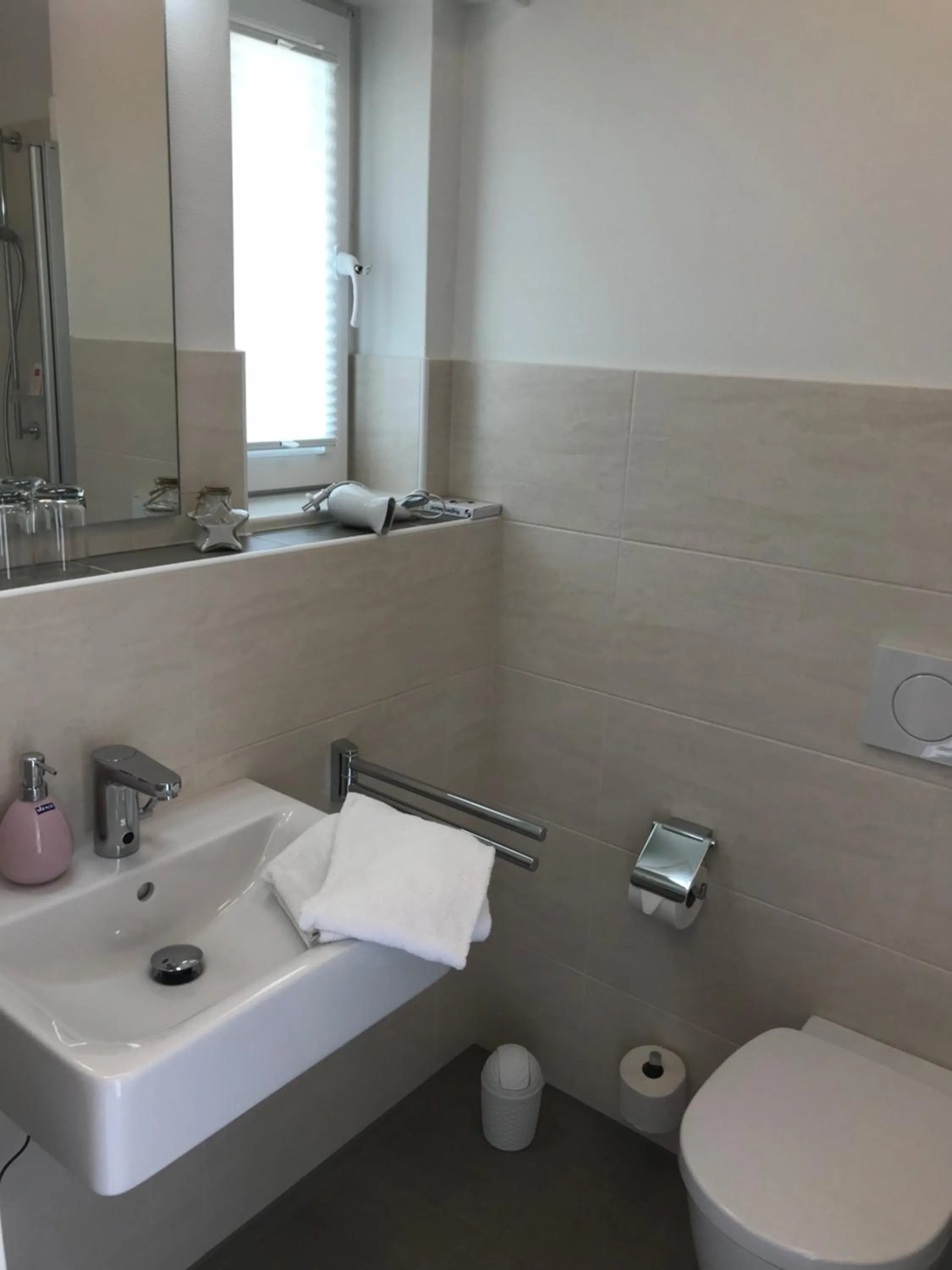 Kanal-Haus "Das Gästehaus direkt am NOK"