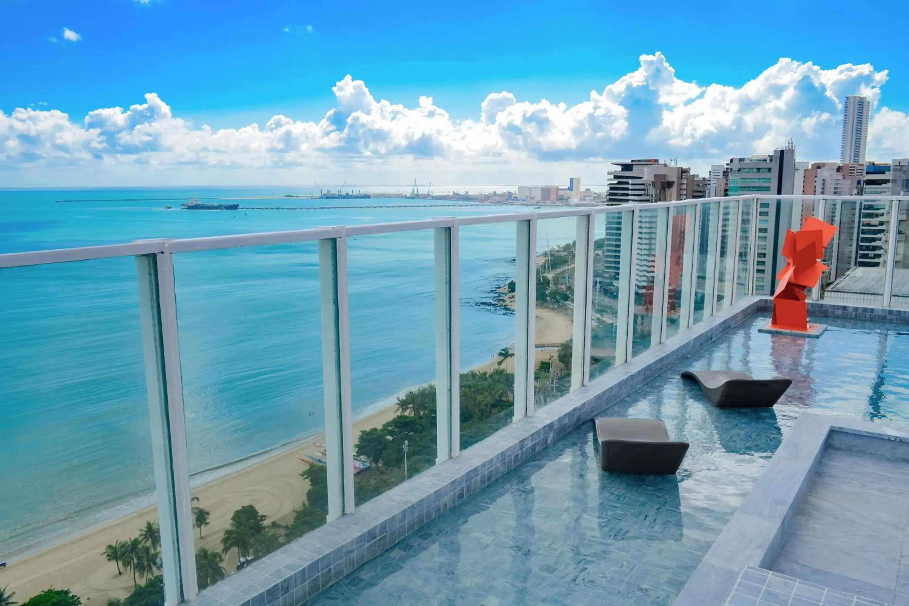 Swimming pool in Seara Praia Hotel Swimming pool in Seara Praia Hotel