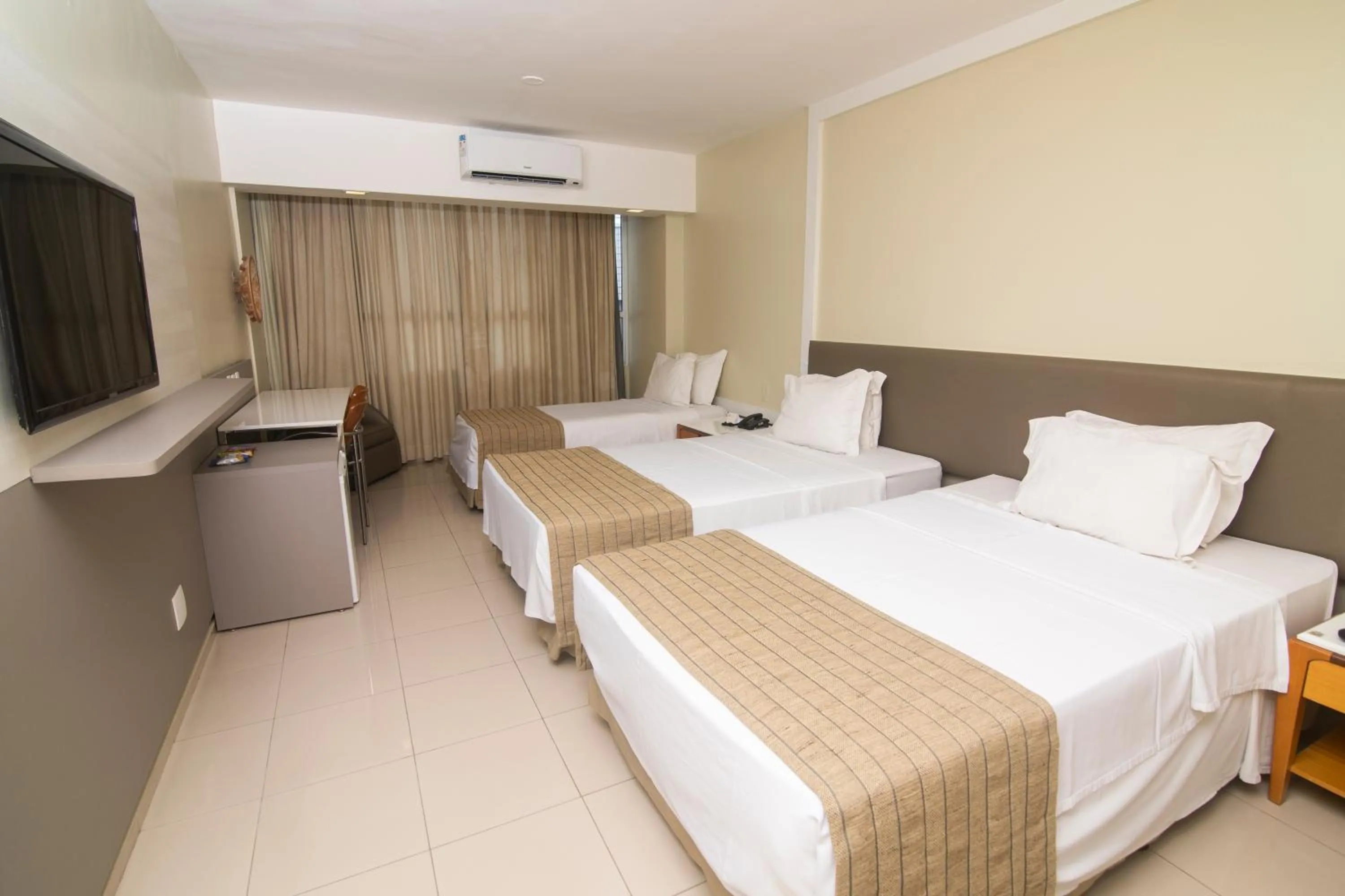 Bedroom in Seara Praia Hotel