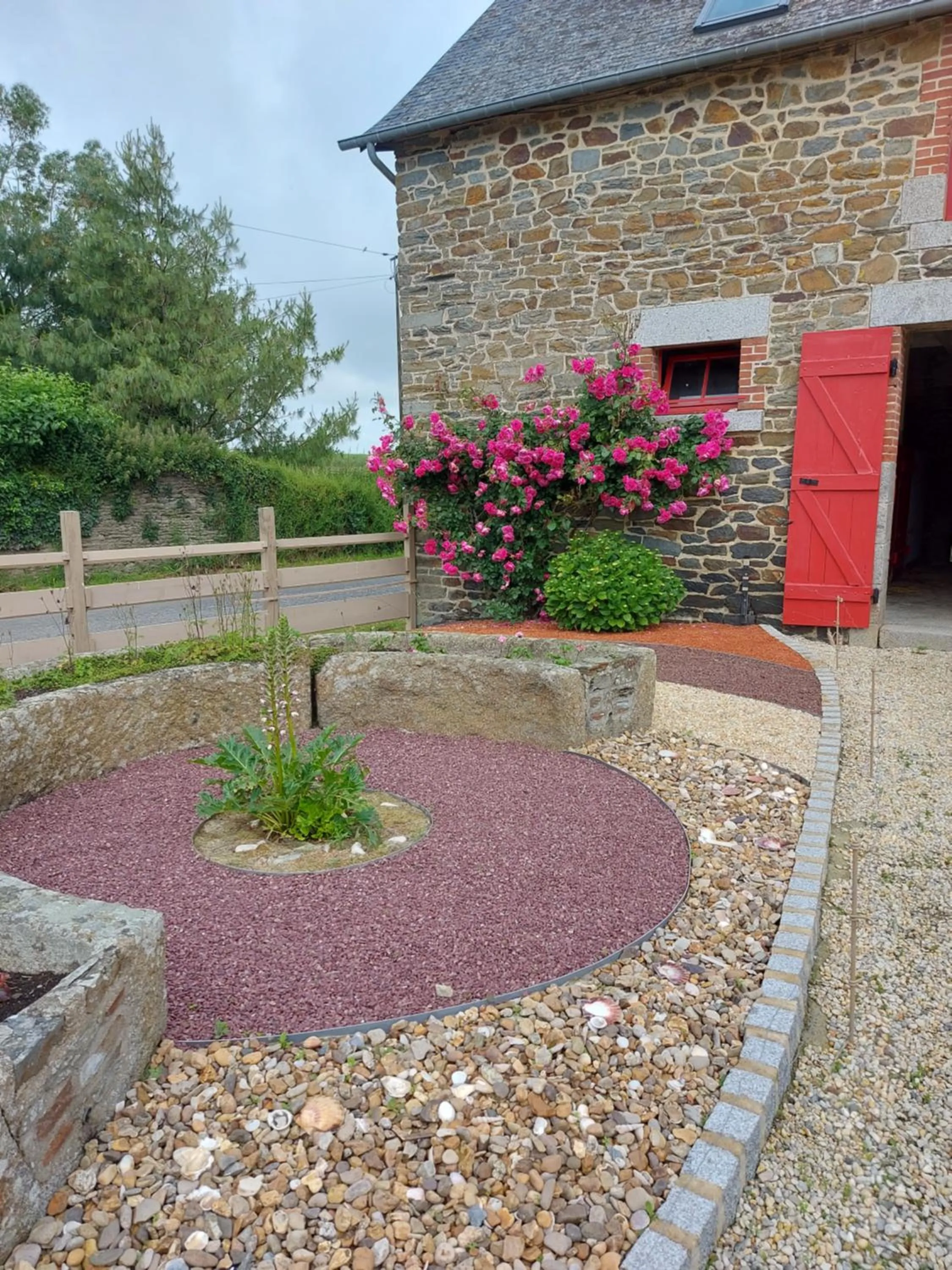 Facade/entrance in Au p'tit Mont