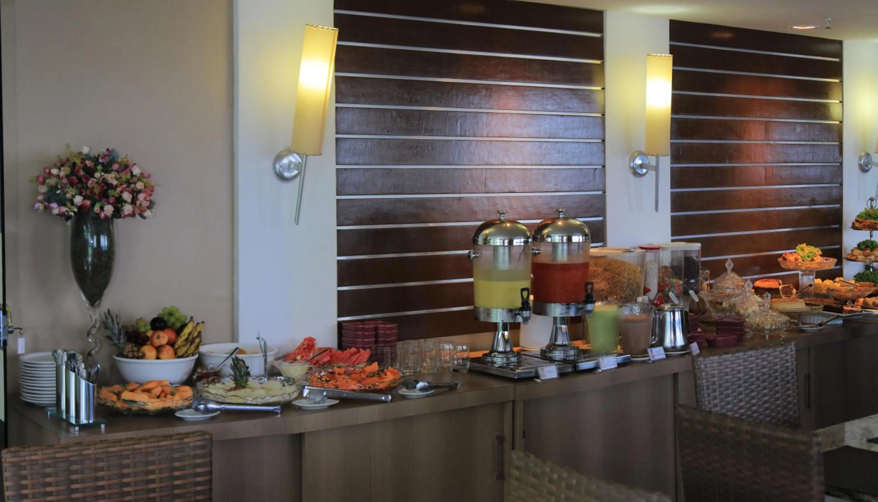 Food in JOH Blue Ocean Flat Hotel