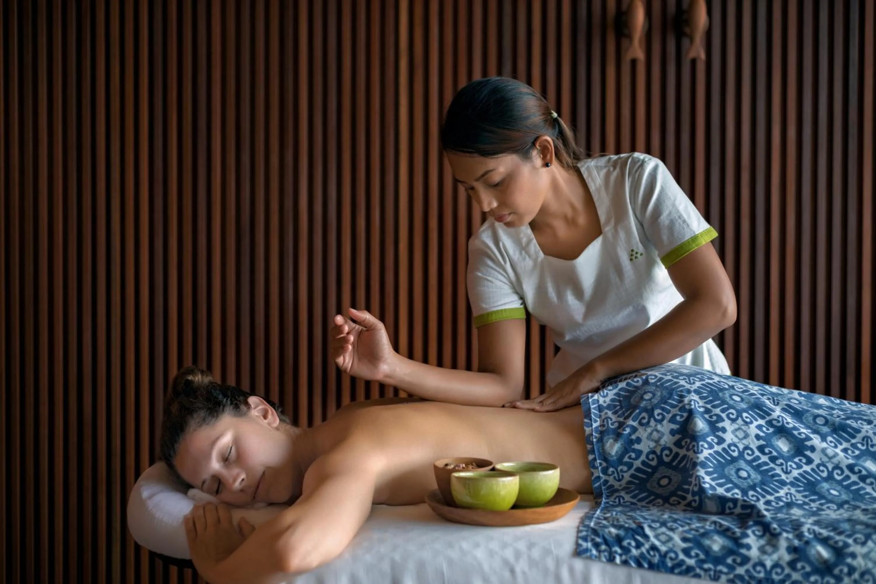 Massage in Six Senses Zil Pasyon, Seychelles