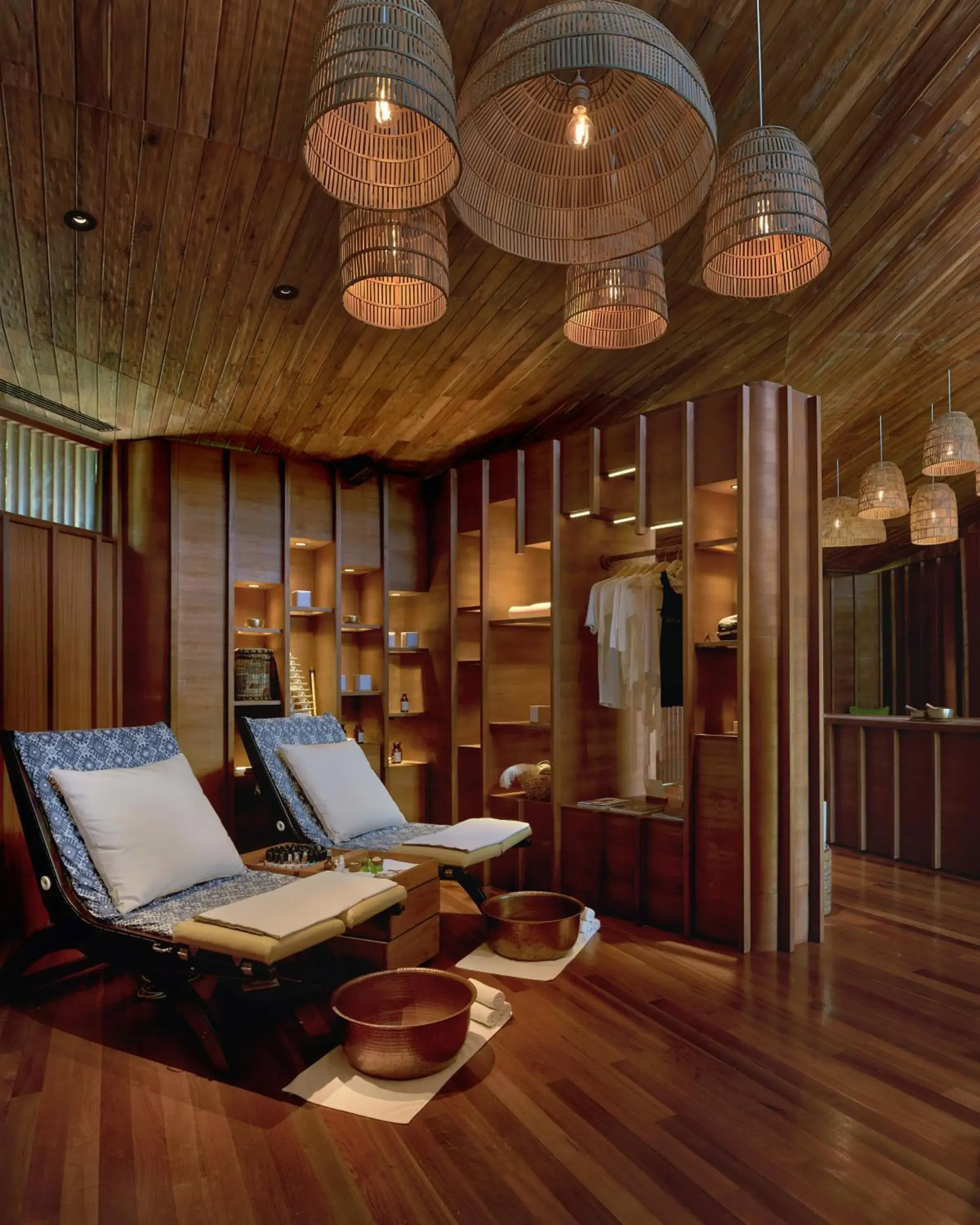 Spa and wellness centre/facilities in Six Senses Zil Pasyon, Seychelles Spa and wellness centre/facilities in Six Senses Zil Pasyon, Seychelles