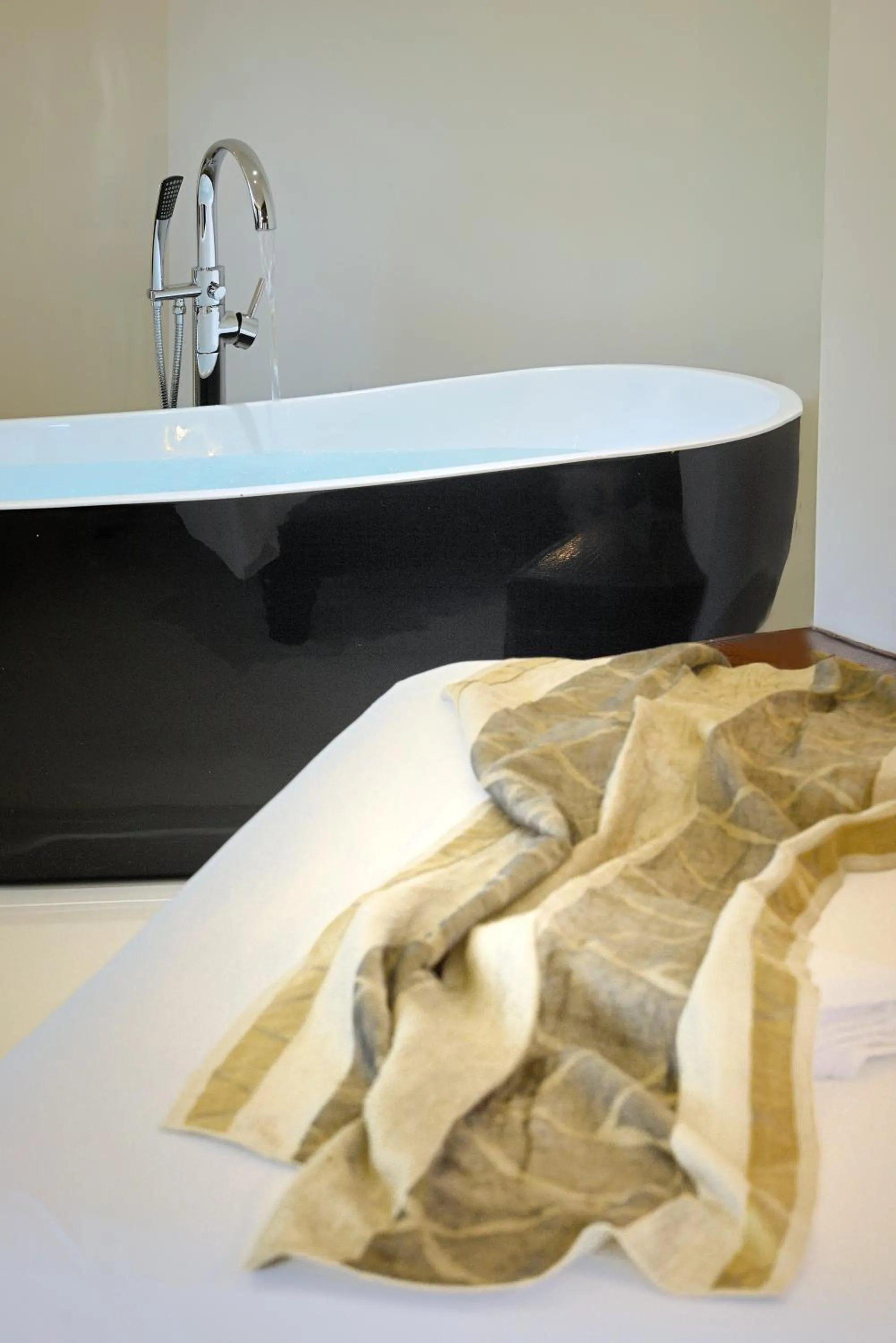 Decorative detail in ALTO PSYRRI PENTHOUSE by K&K
