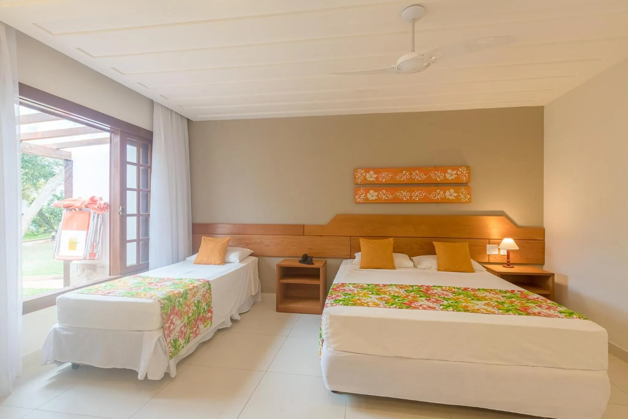 Bedroom, Bed in Corais e Conchas