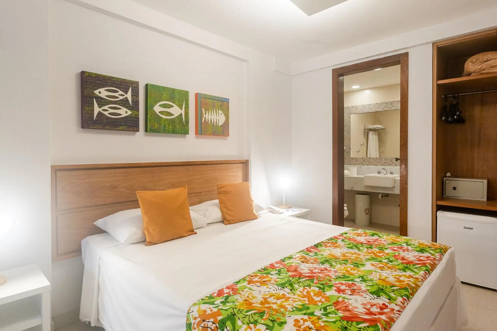 Bedroom, Bed in Corais e Conchas