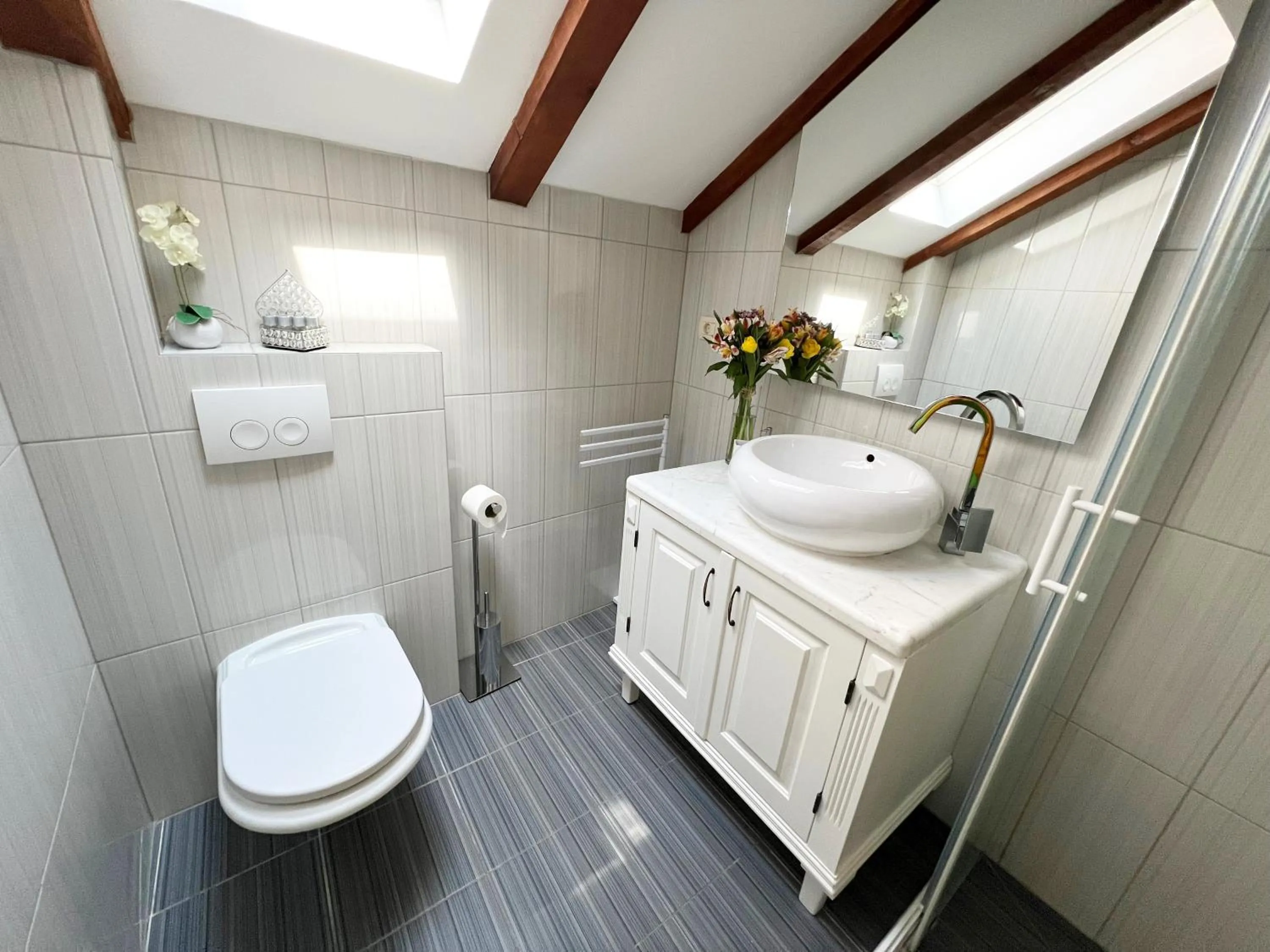 Comfort Double or Twin Room with City View in Bed&Breakfast Sorgo Palace