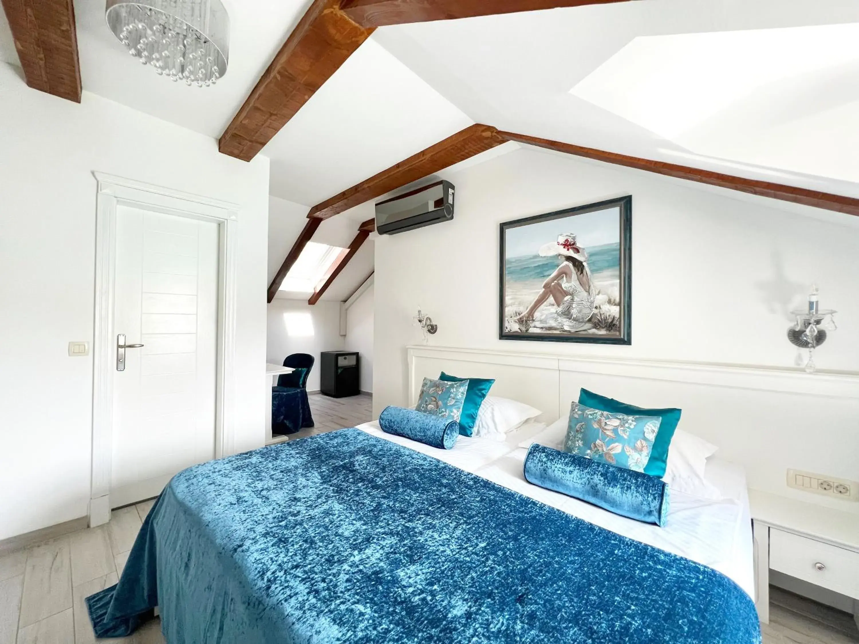 Deluxe Double or Twin Room with City View in Bed&Breakfast Sorgo Palace Deluxe Double or Twin Room with City View in Bed&Breakfast Sorgo Palace
