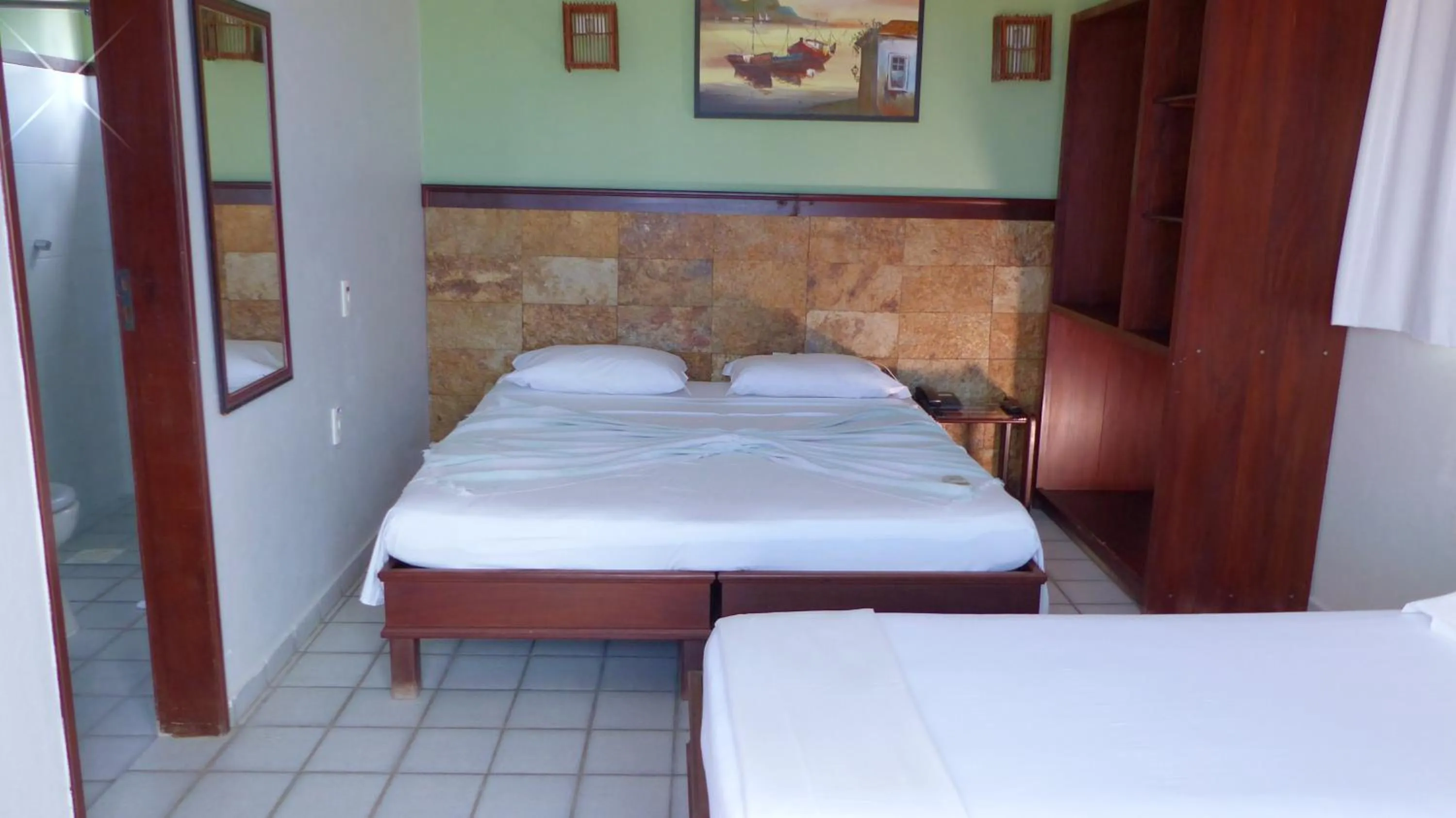 Standard Triple Room with Sea View - single occupancy in Ingá Praia hotel