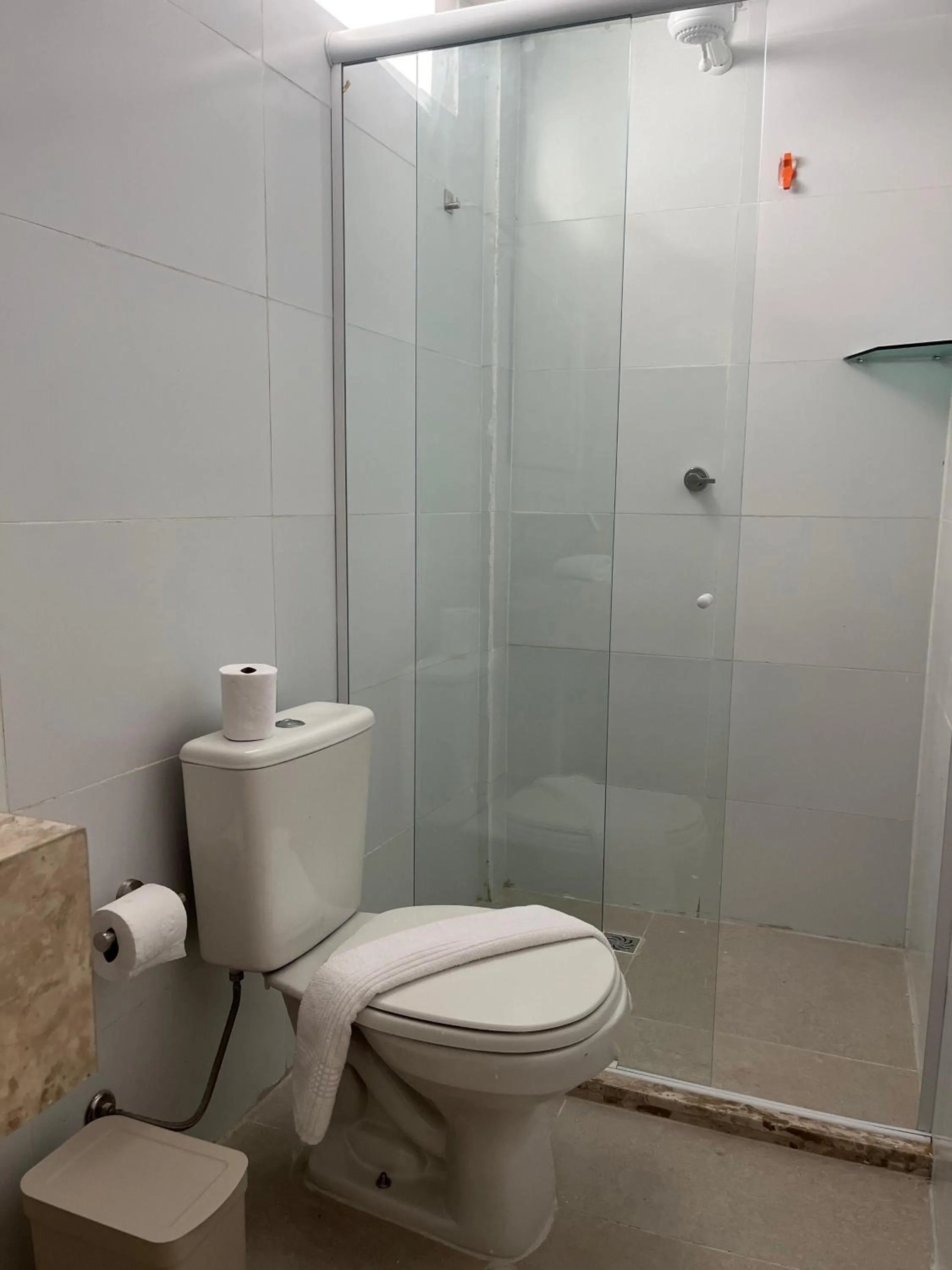 Budget Triple Room La Plage in Ingá Praia hotel