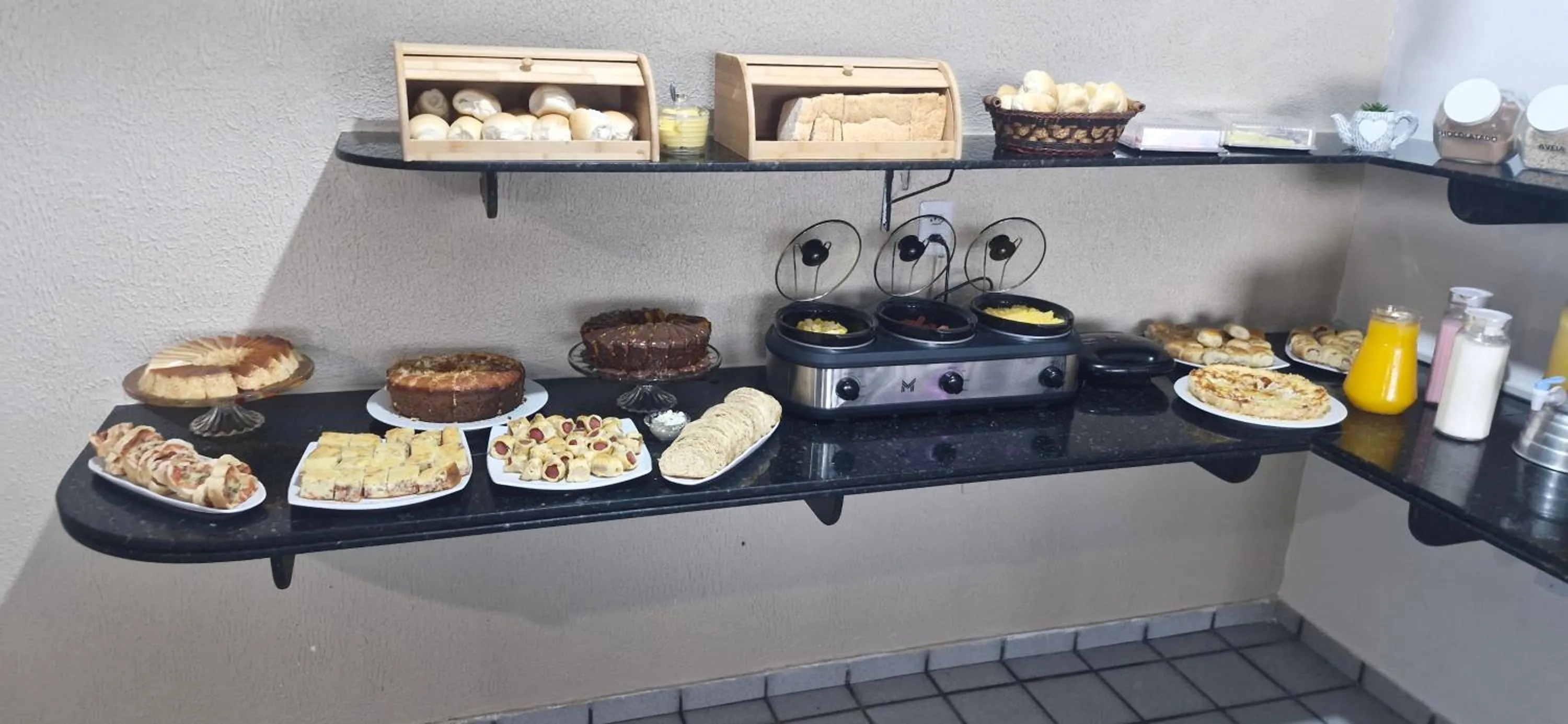 Breakfast in Ingá Praia hotel