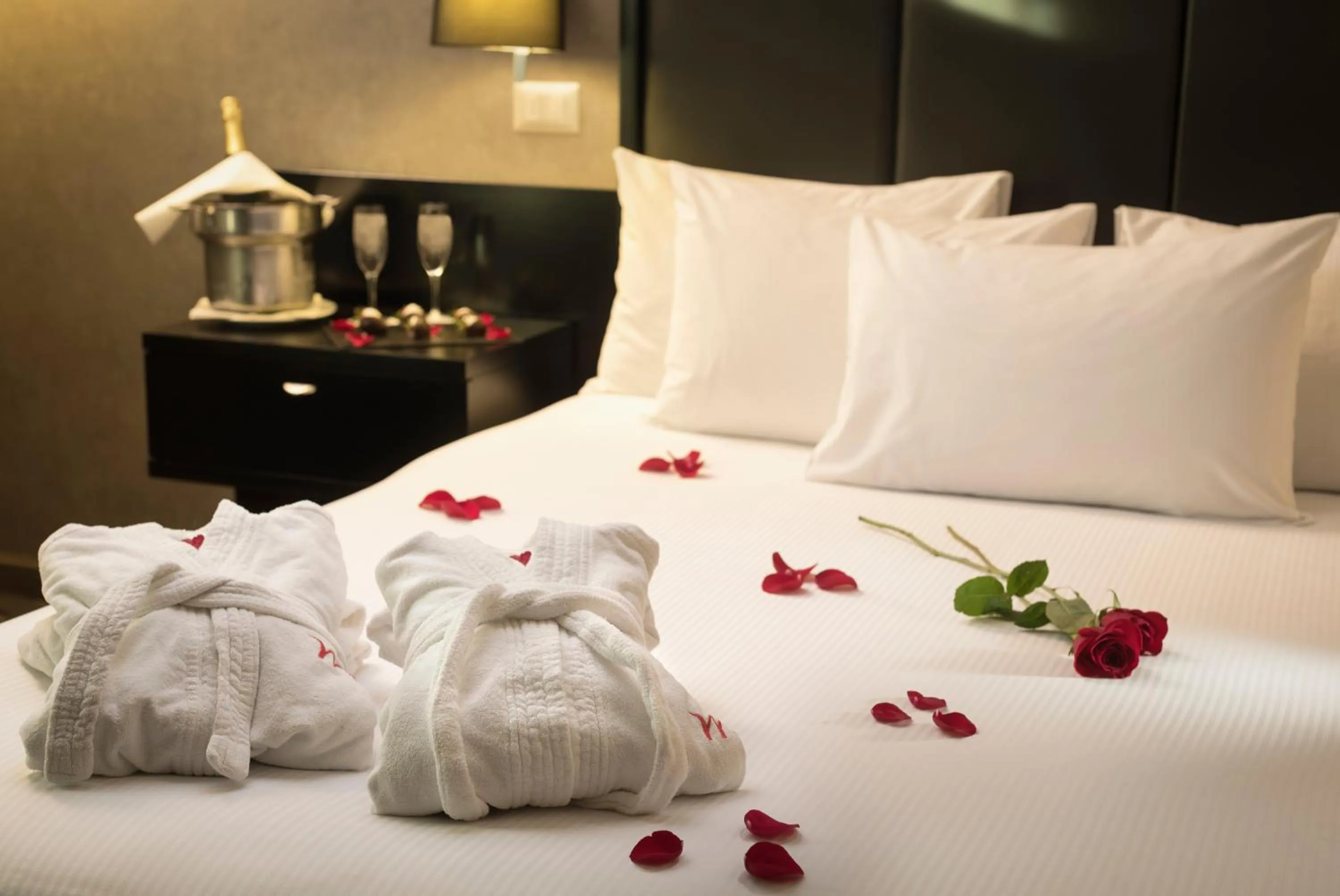 Bed in Mercure Santiago Centro