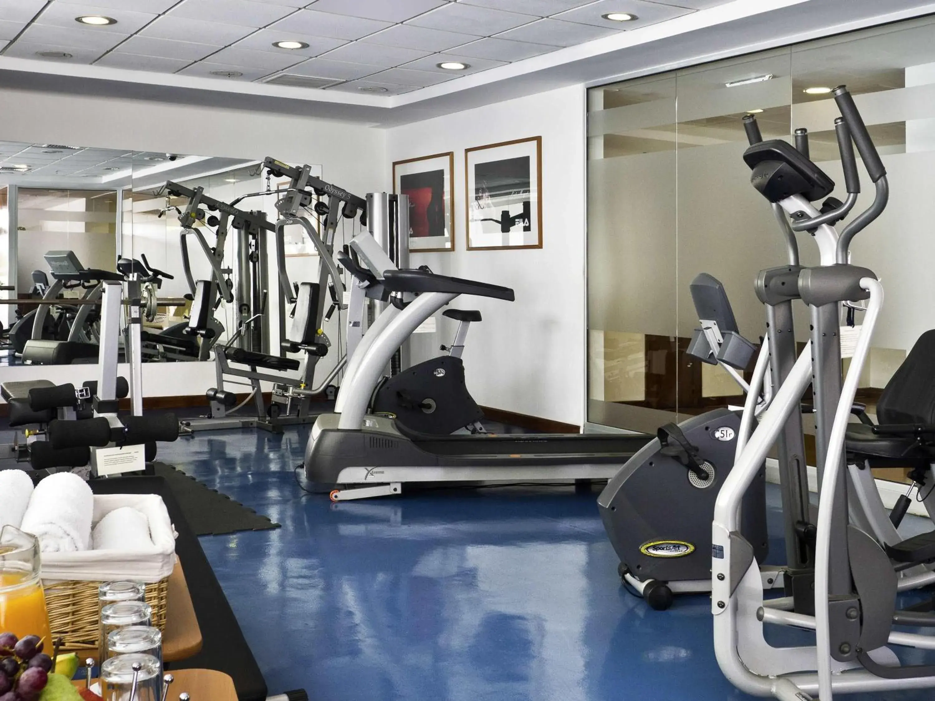 Fitness centre/facilities in Mercure Santiago Centro Fitness centre/facilities in Mercure Santiago Centro