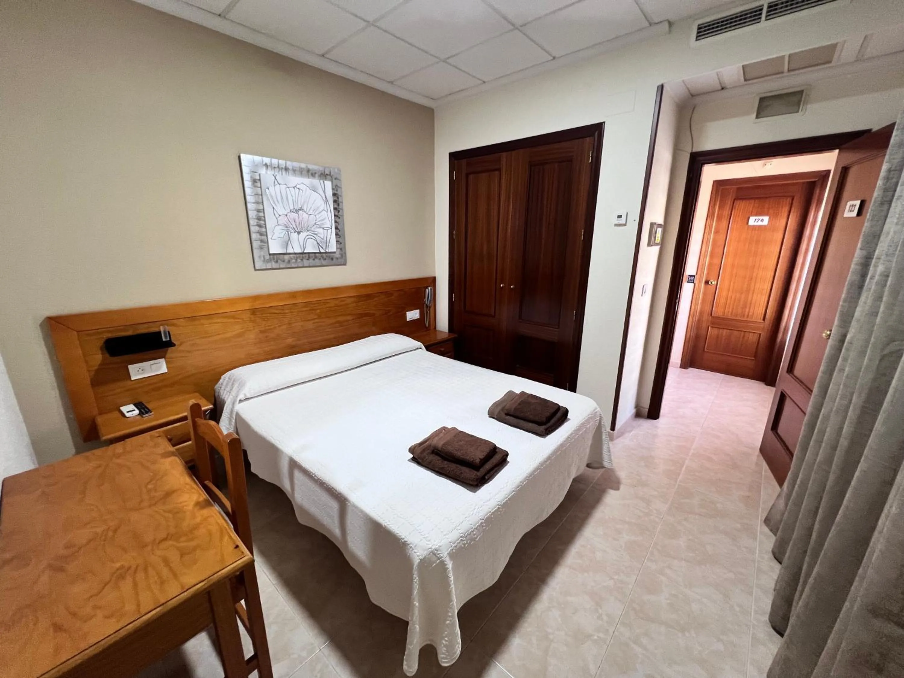 Bed in Hotel Don Juan