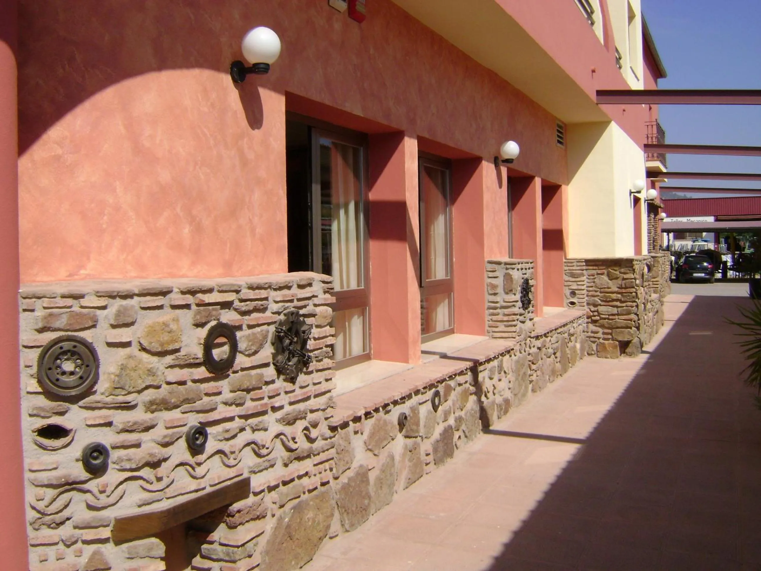 Facade/entrance in Hotel Don Juan