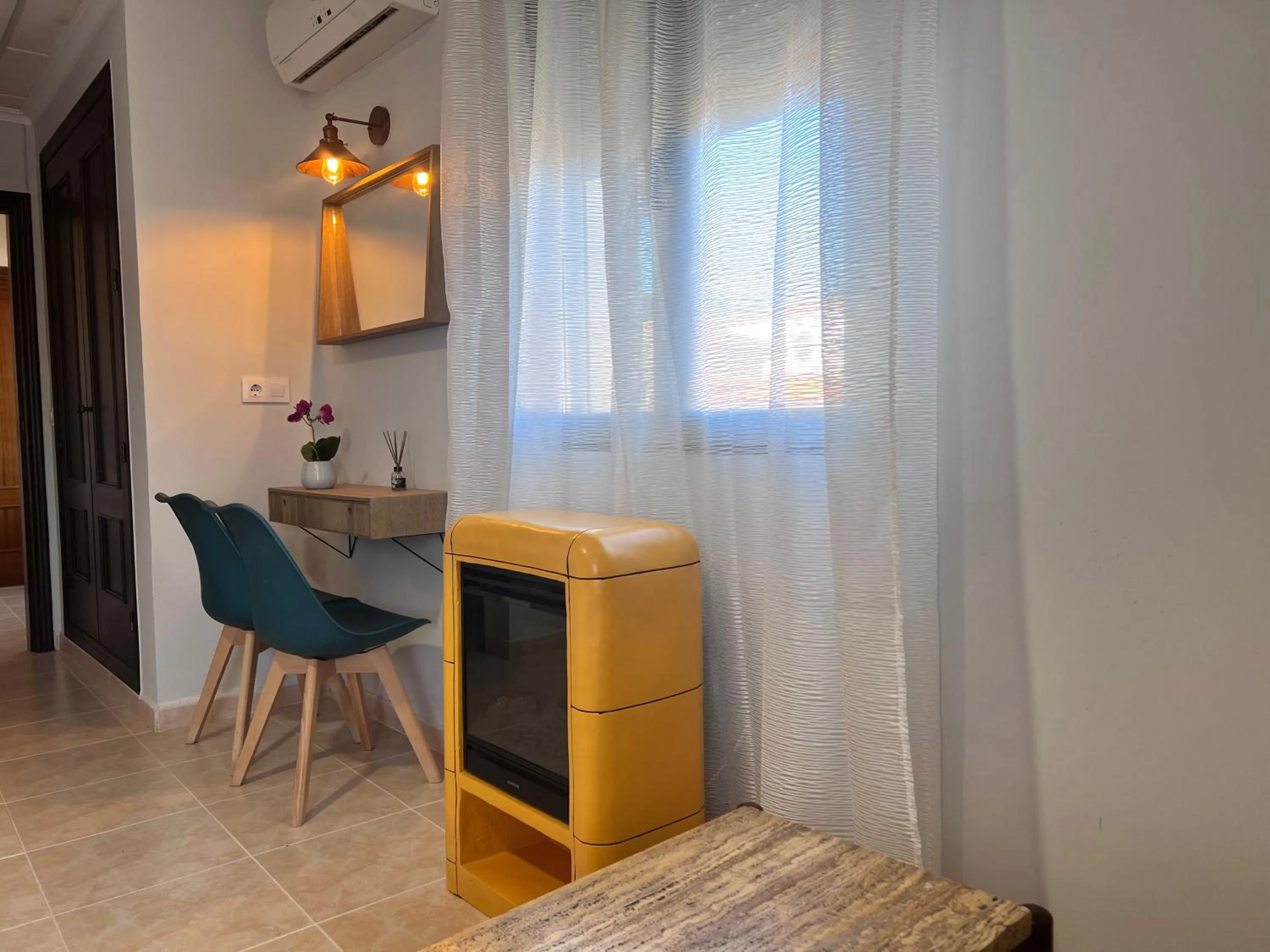 Photo of the whole room in Hotel Don Juan