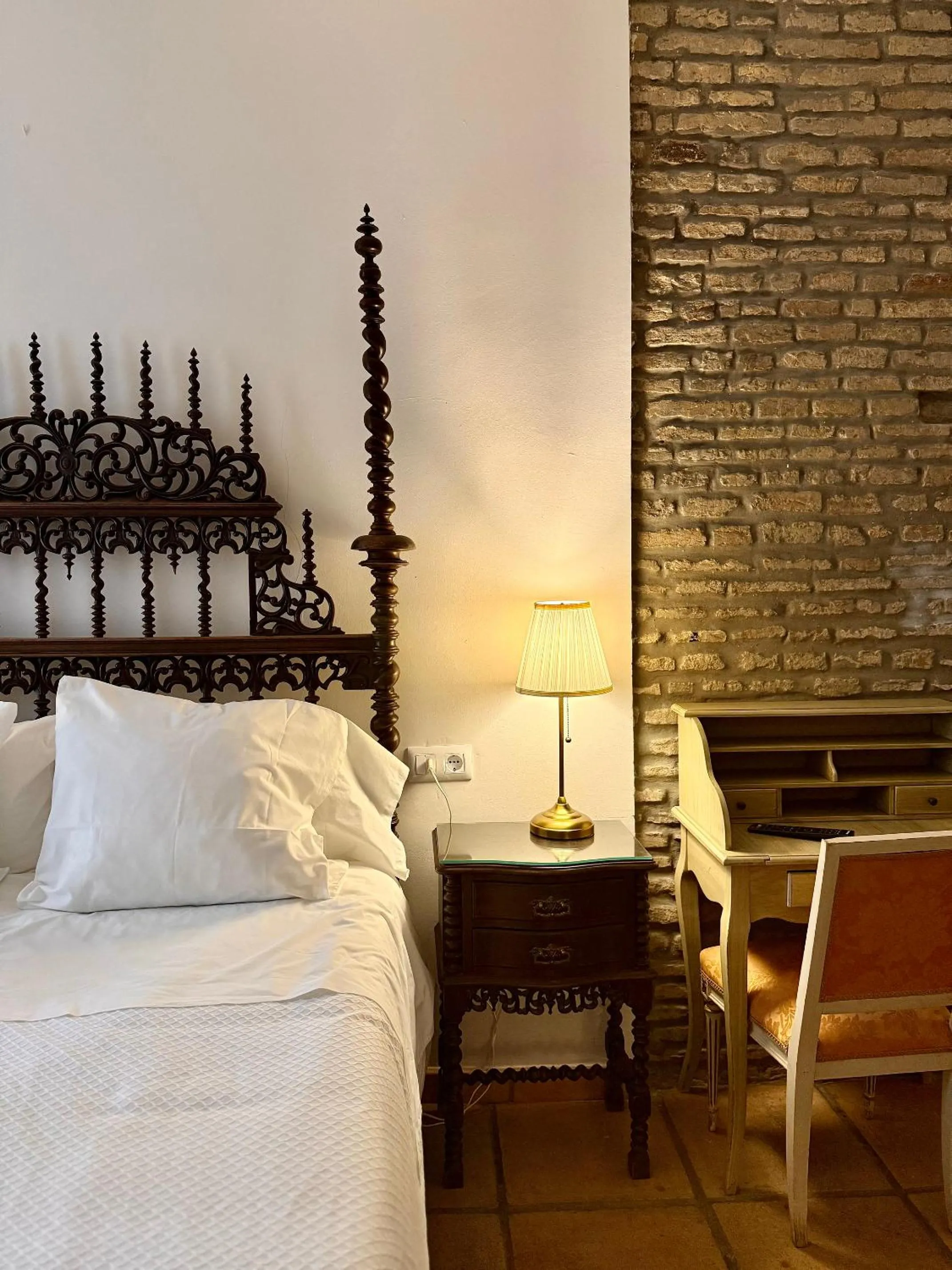Photo of the whole room, Bed in Hotel Convento La Gloria