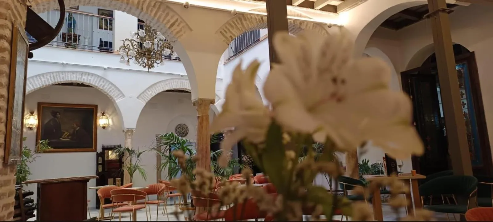 Restaurant/places to eat in Hotel Convento La Gloria
