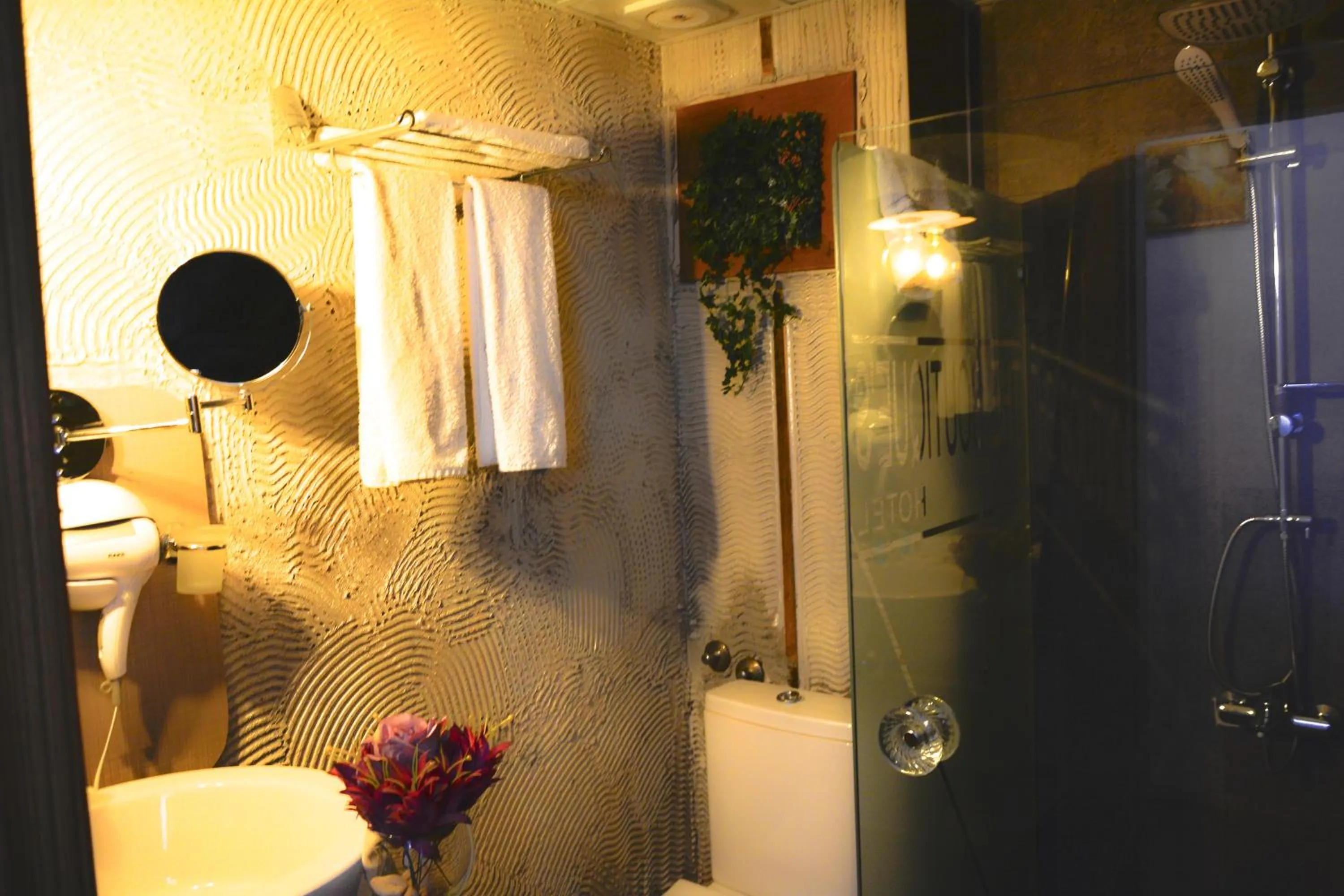 Bathroom in NFK The House Hotel