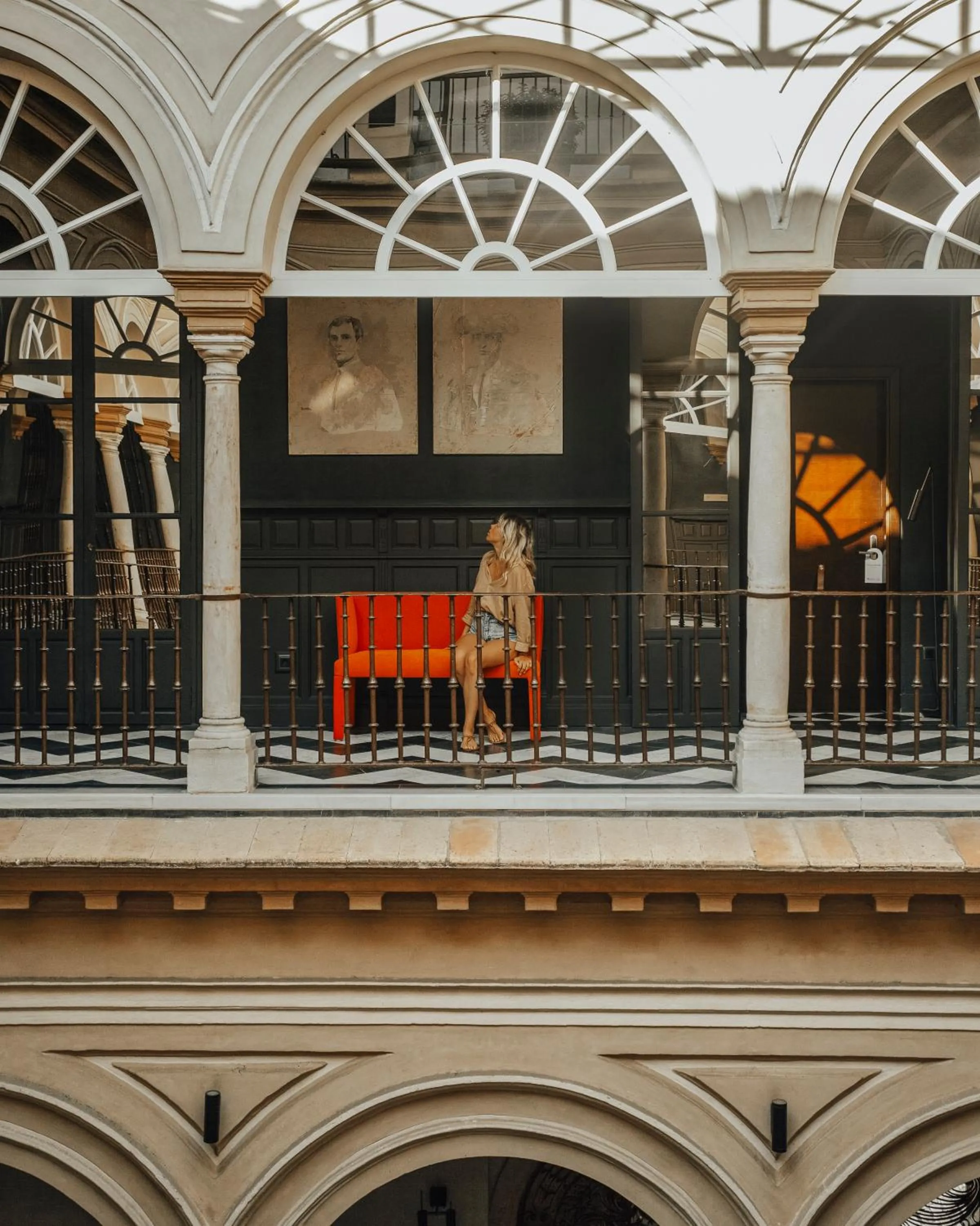 Area and facilities in CoolRooms Palacio Villapanés 5 GL