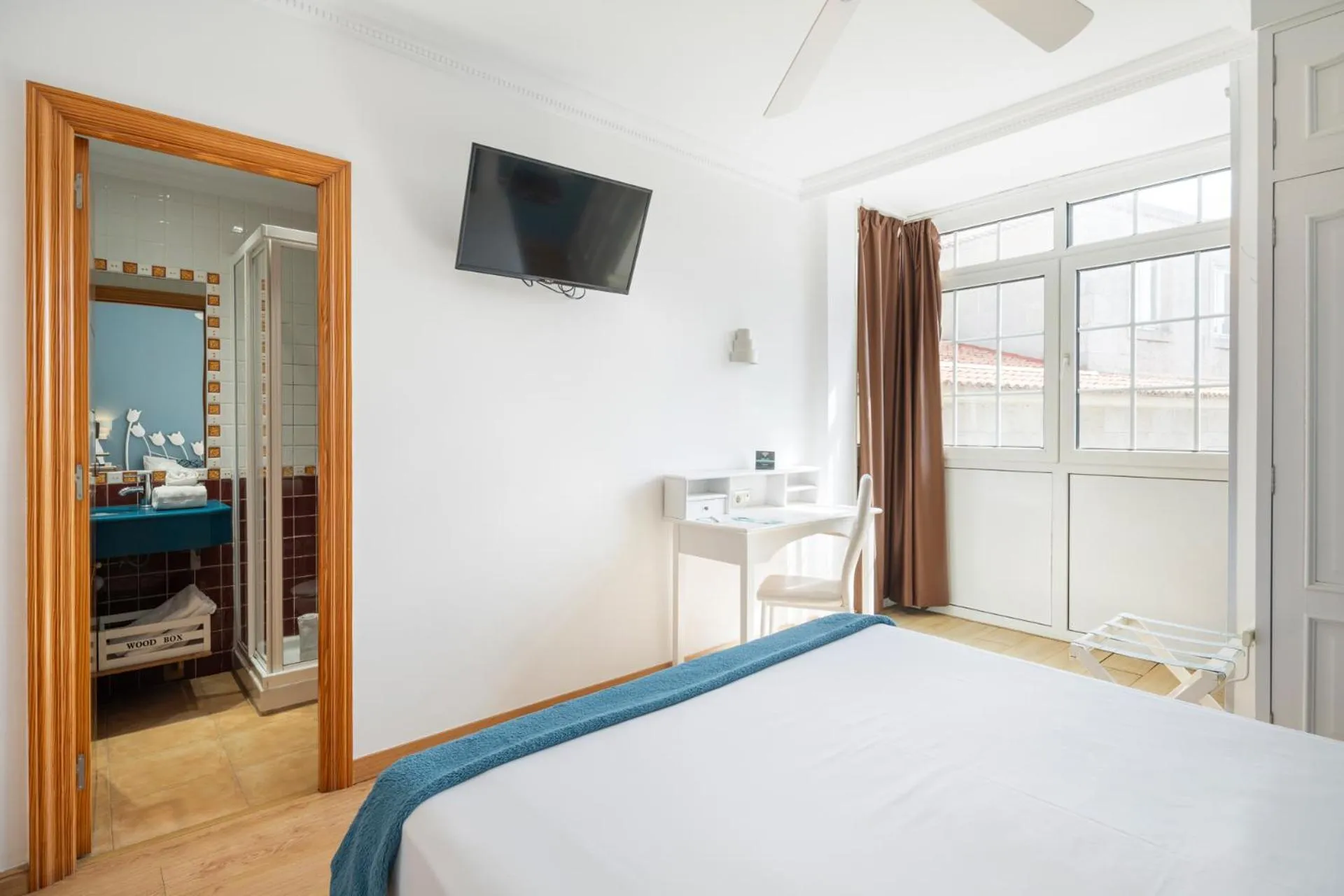 Bed in Hotel Alda Puerta Del Sol