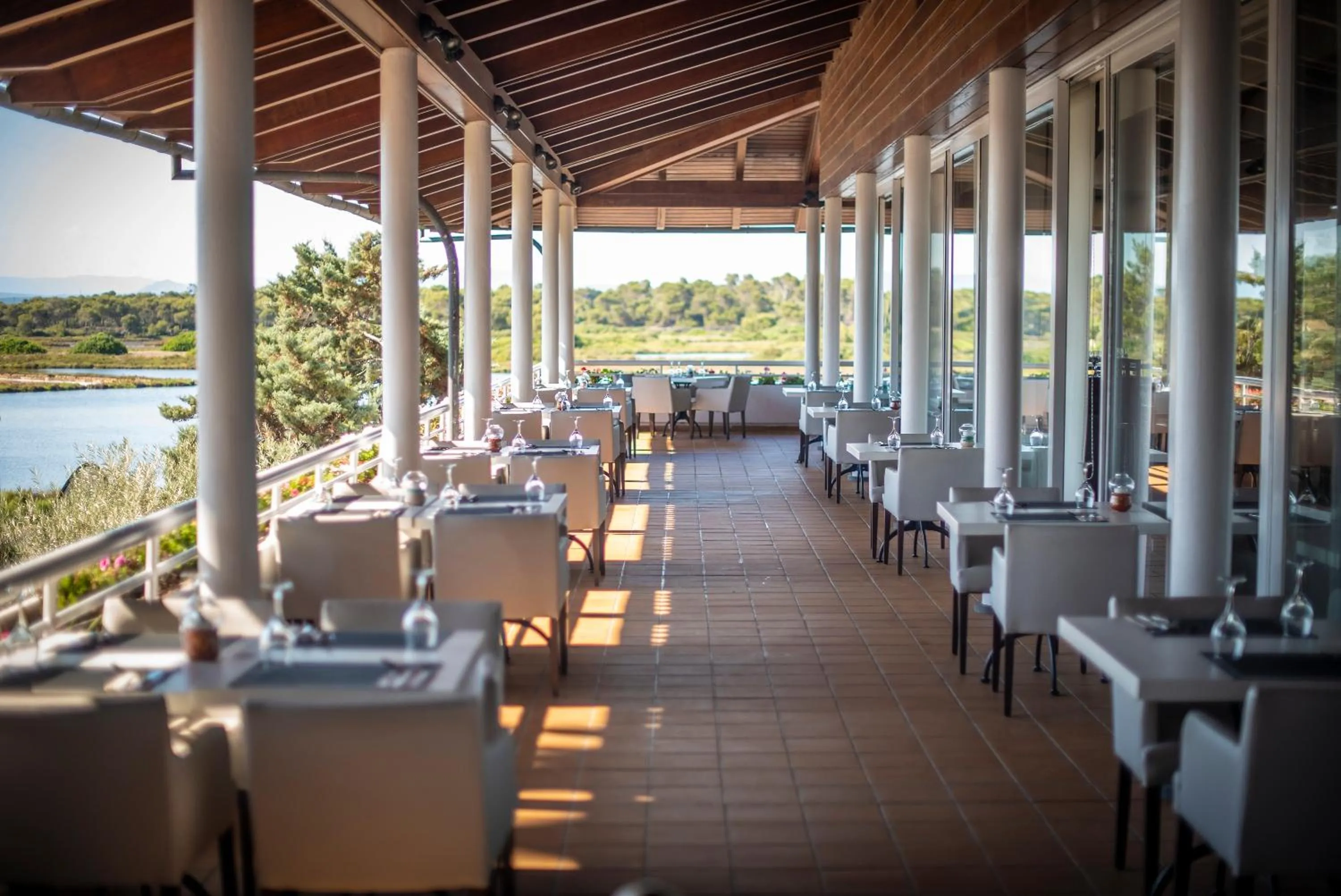 Restaurant/places to eat in Blau Colònia Sant Jordi