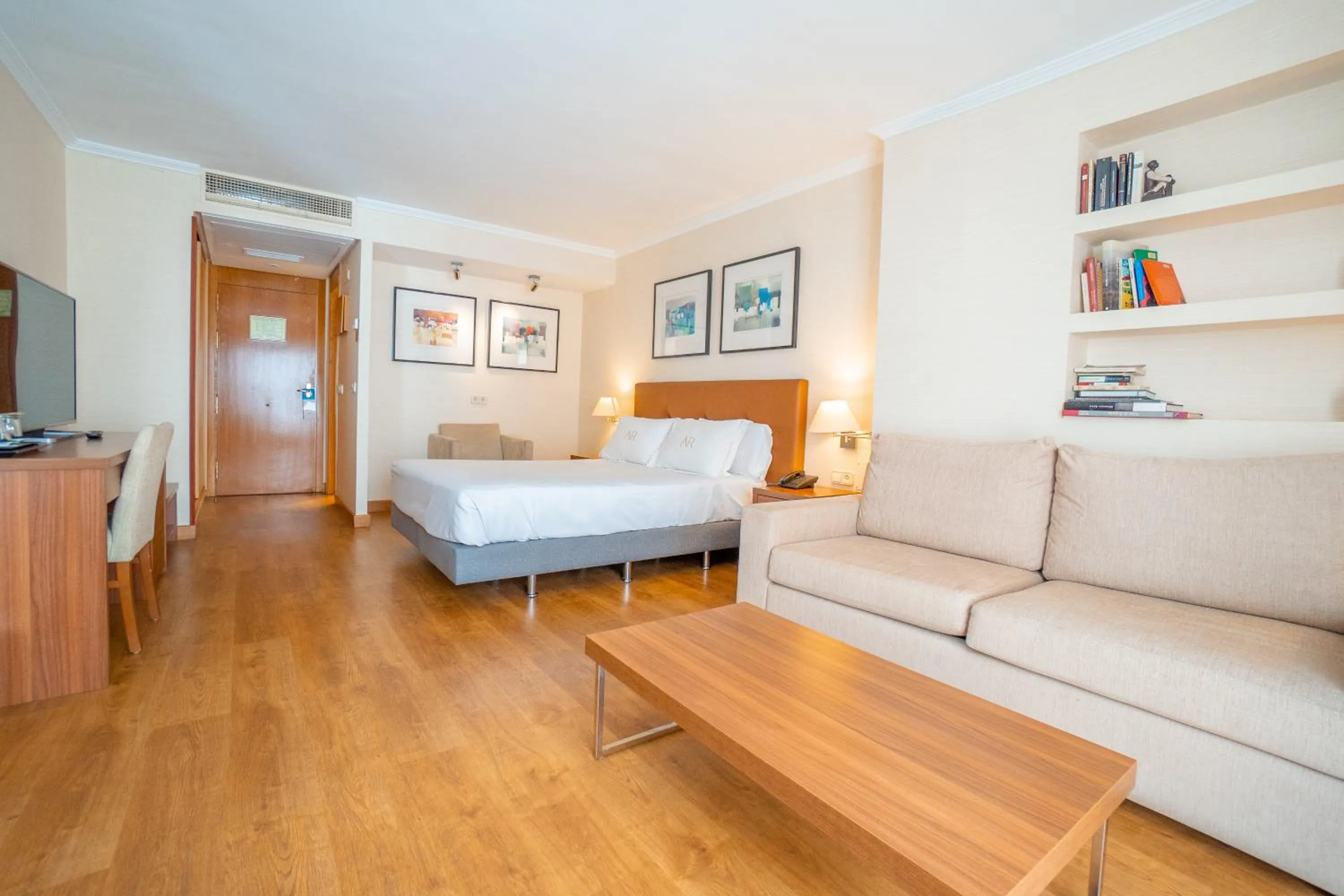 Aparto-Hotel Rosales