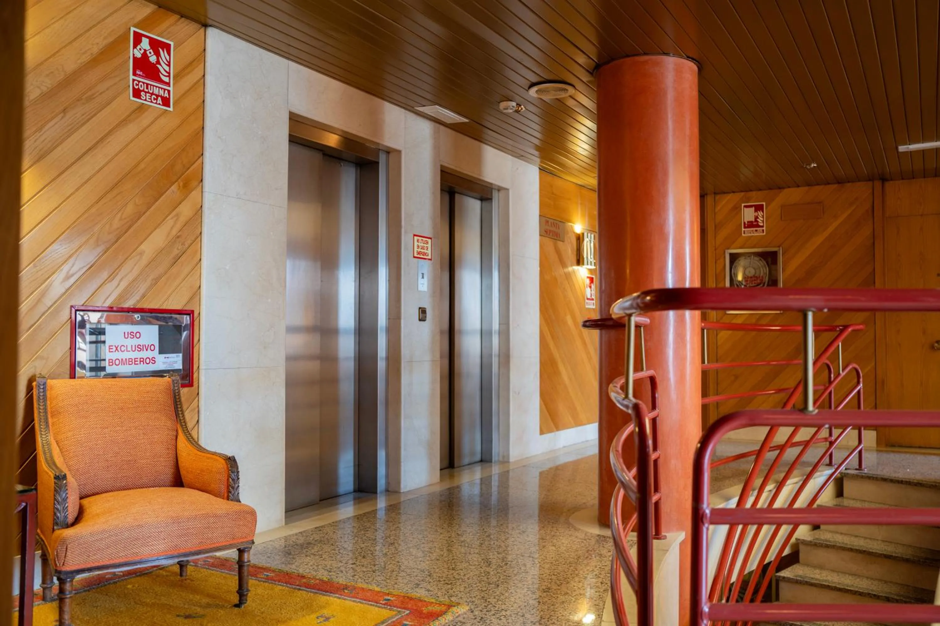 Aparto-Hotel Rosales