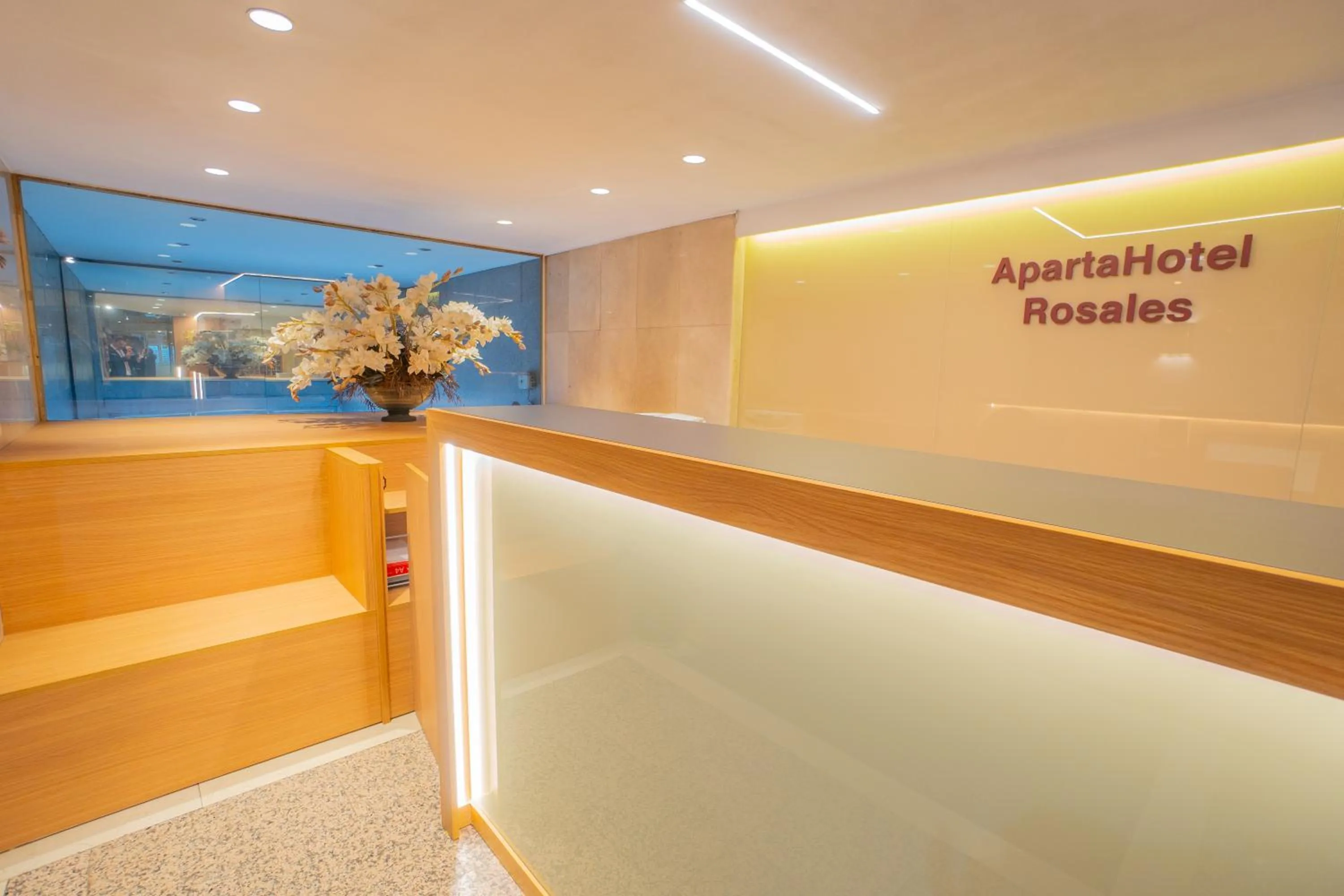 Lobby or reception in Aparto-Hotel Rosales