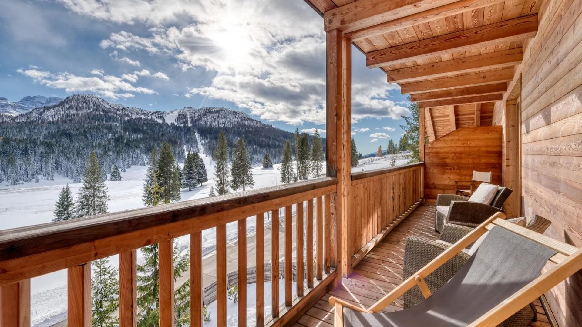 Natural landscape in Maribel Hotel