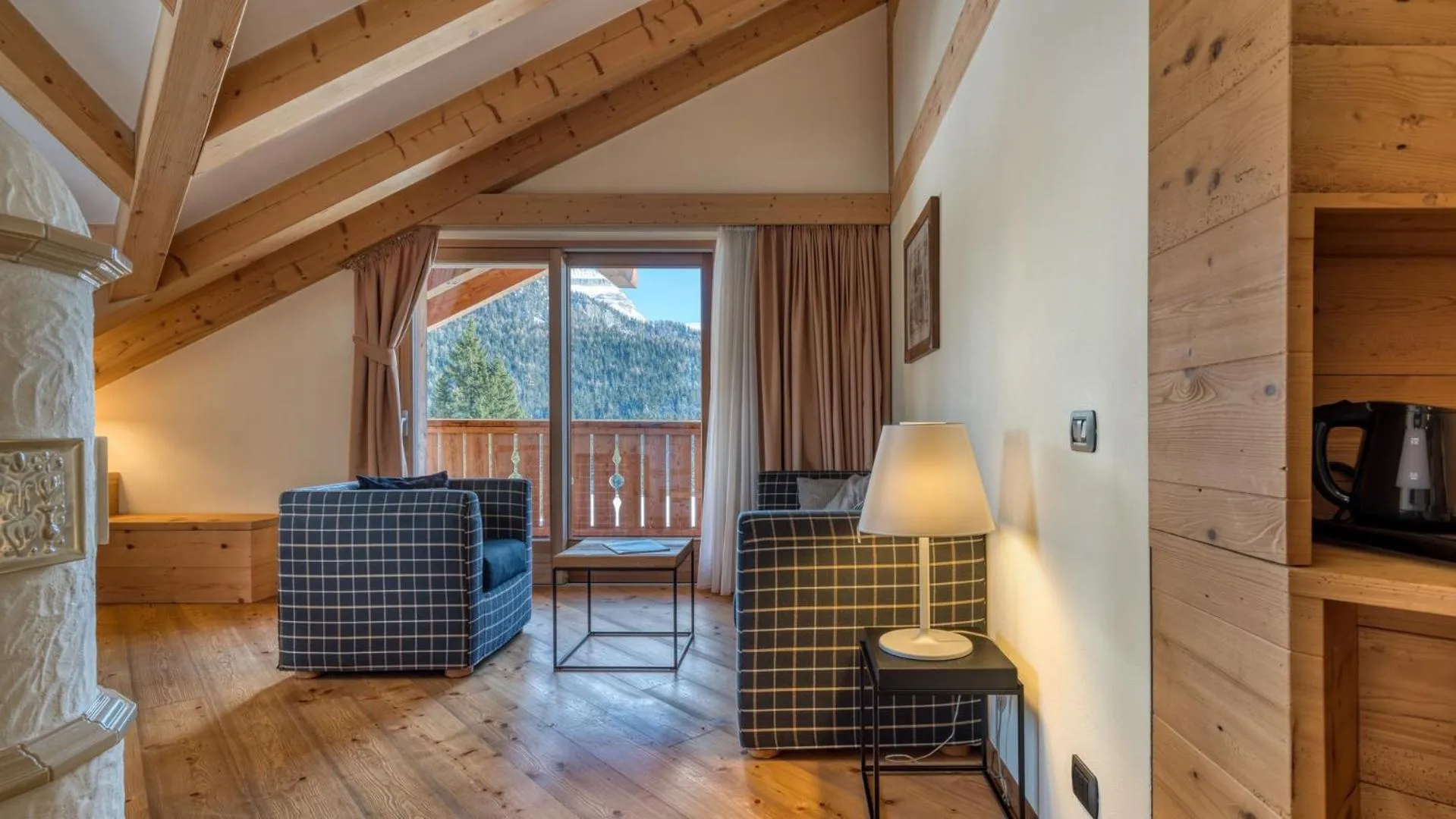 Living room in Maribel Hotel