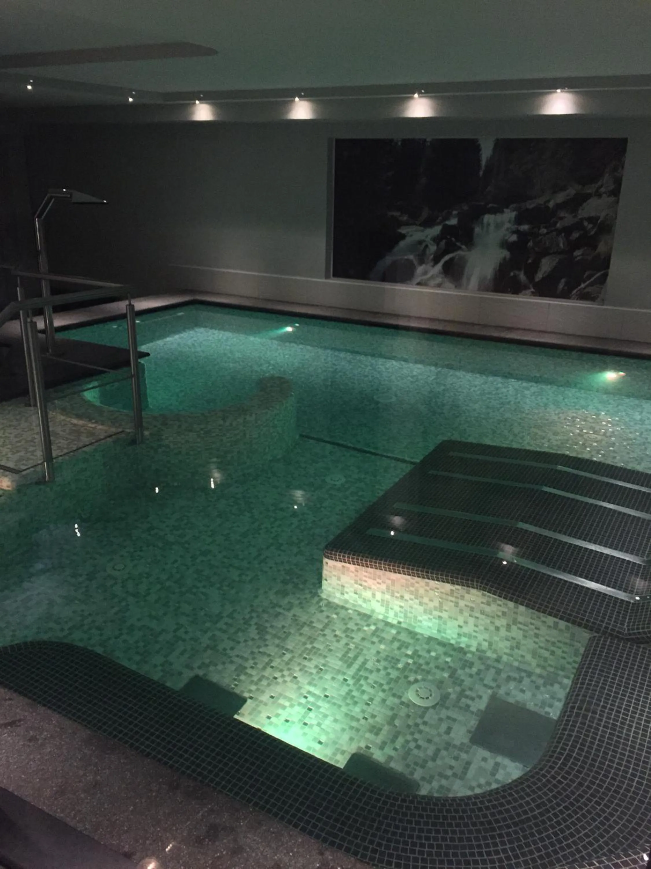 Swimming pool in Maribel Hotel