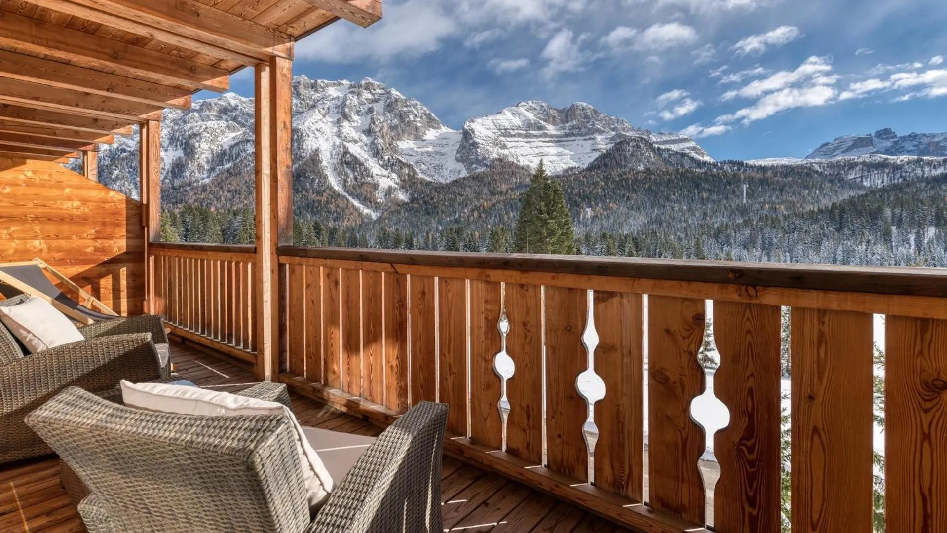 Natural landscape in Maribel Hotel