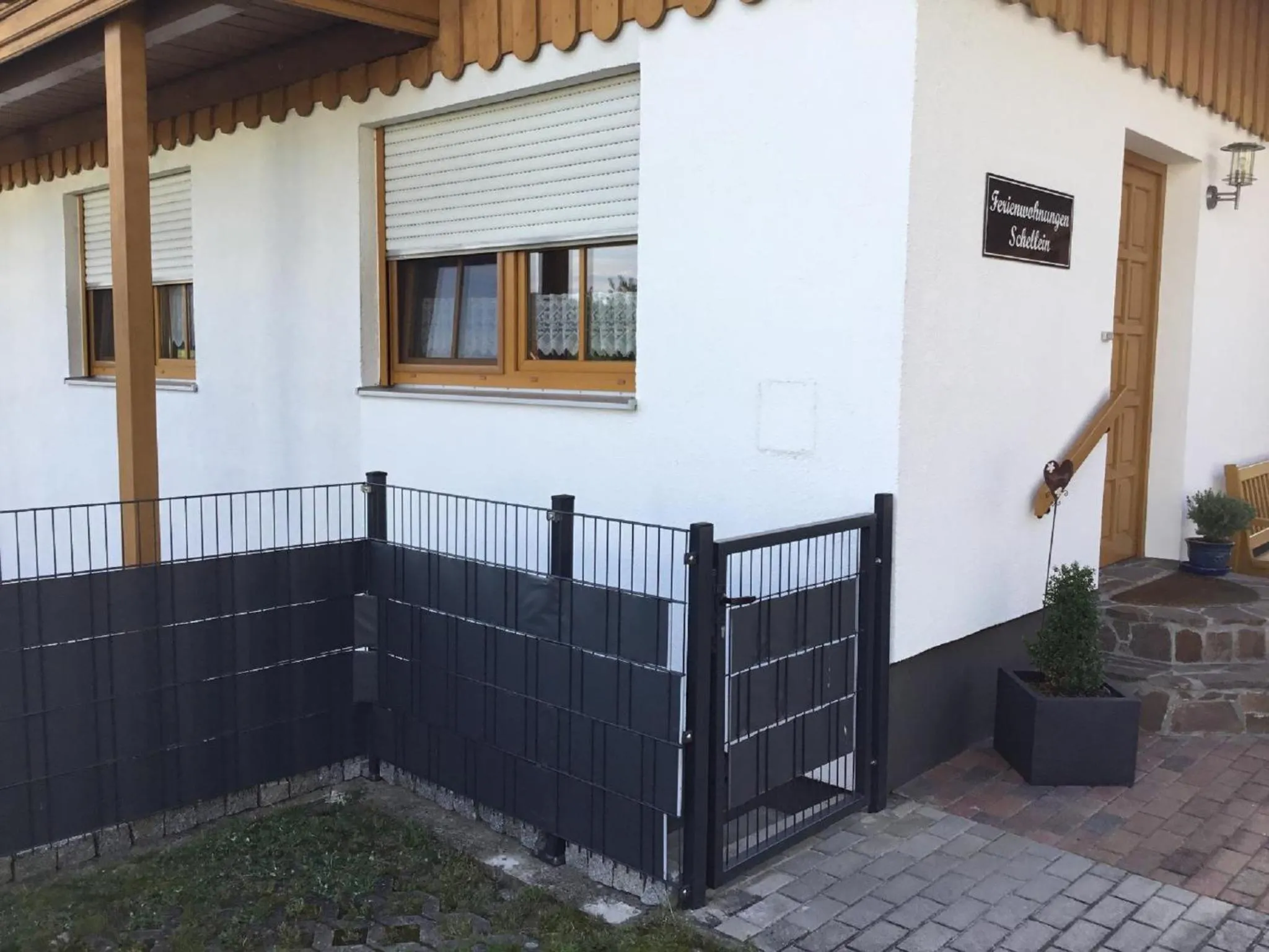 Property building in Ferienwohnungen Schellein