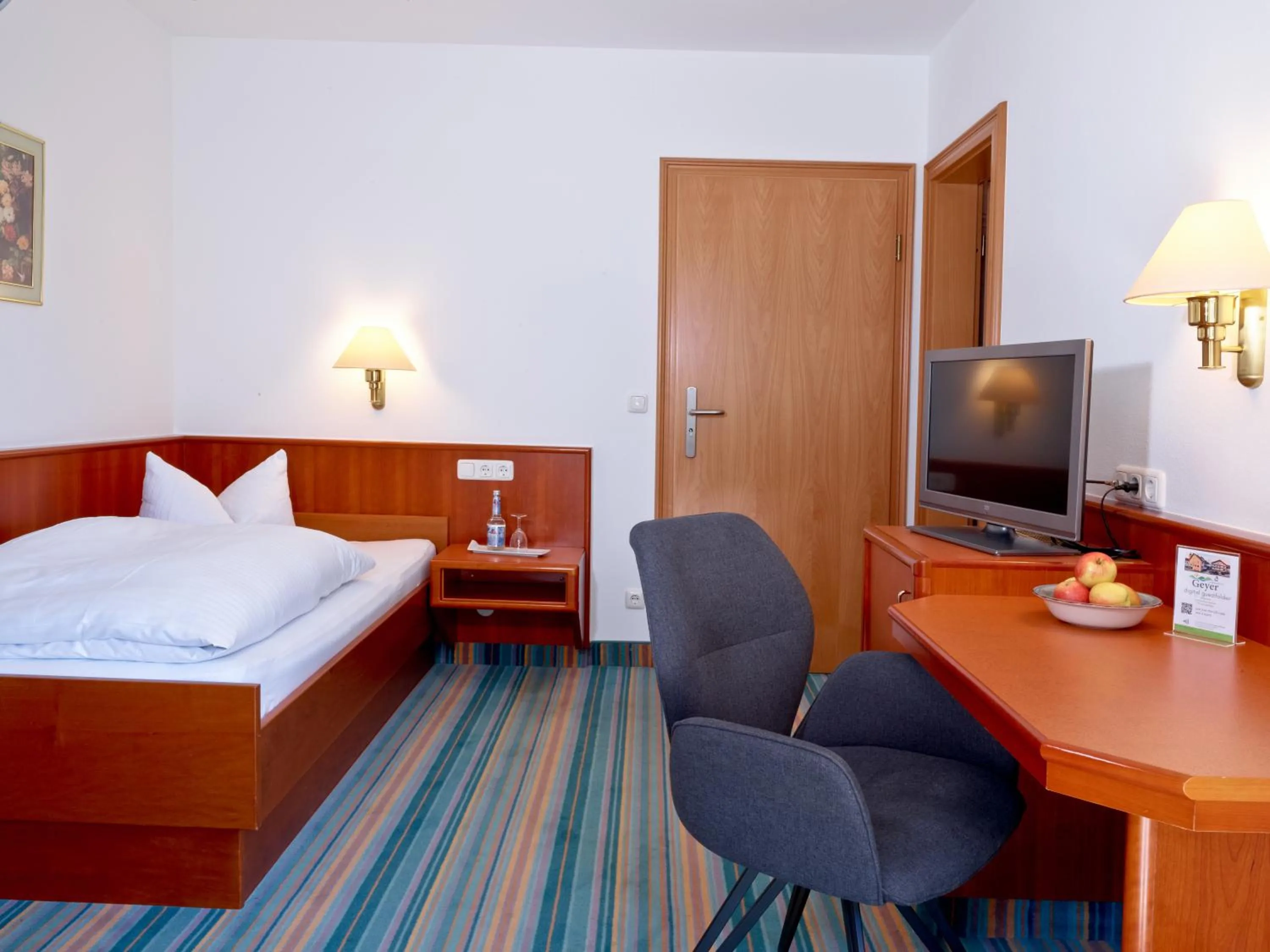 Bedroom, Bed in Landhotel Geyer