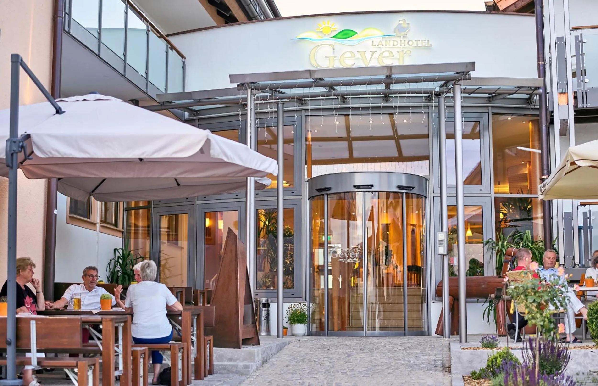 Restaurant/places to eat in Landhotel Geyer
