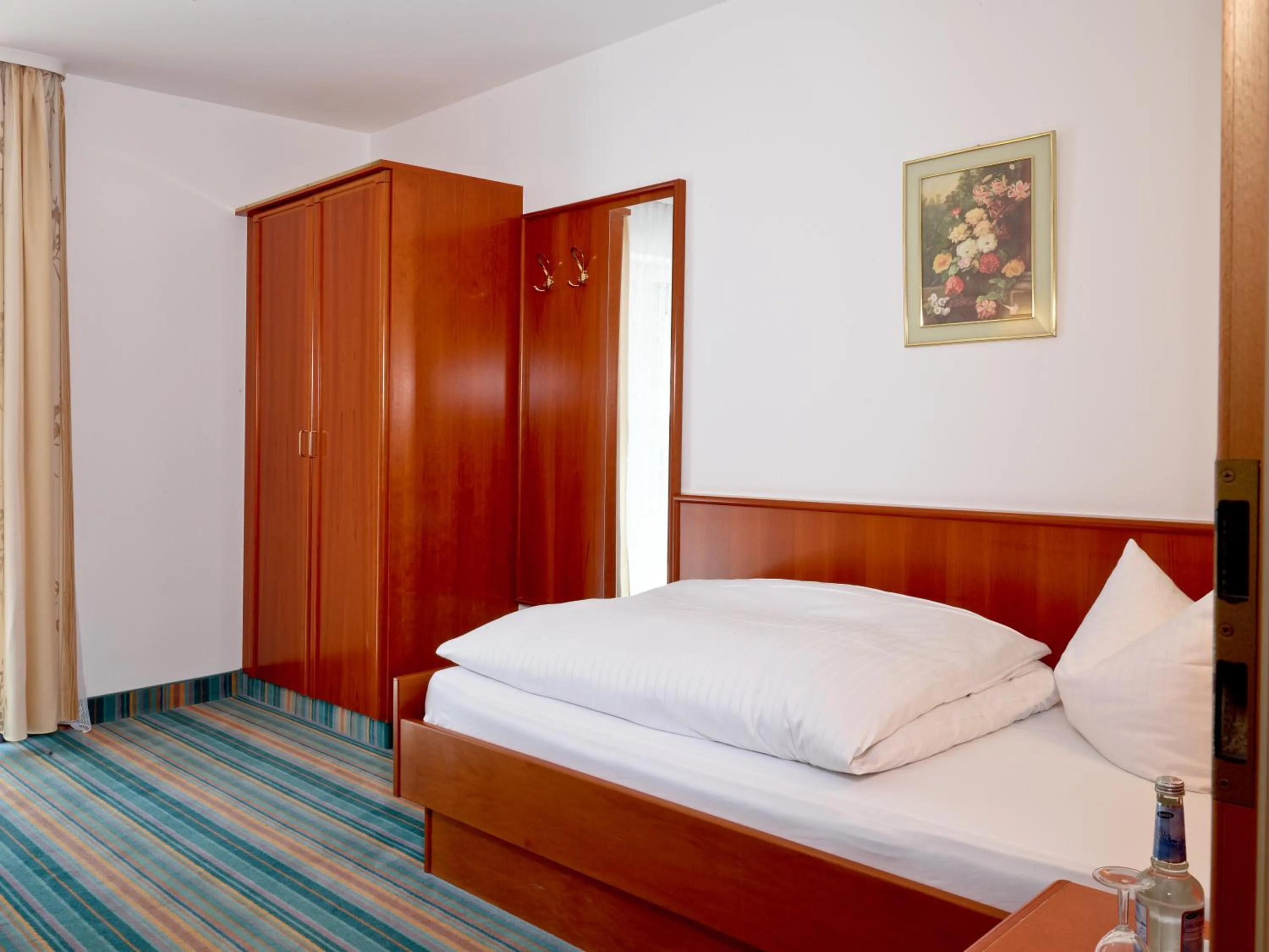 Photo of the whole room, Bed in Landhotel Geyer