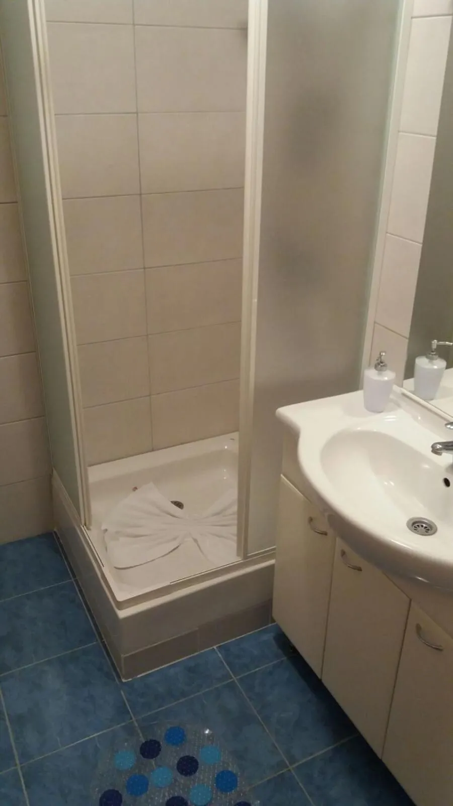 Shower in House Antonia