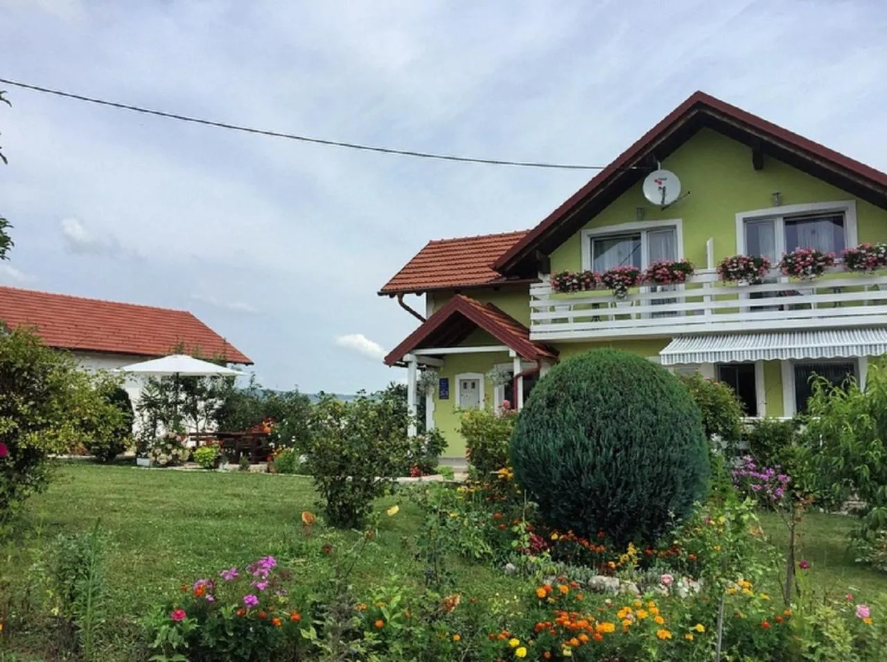 Property building in House Antonia