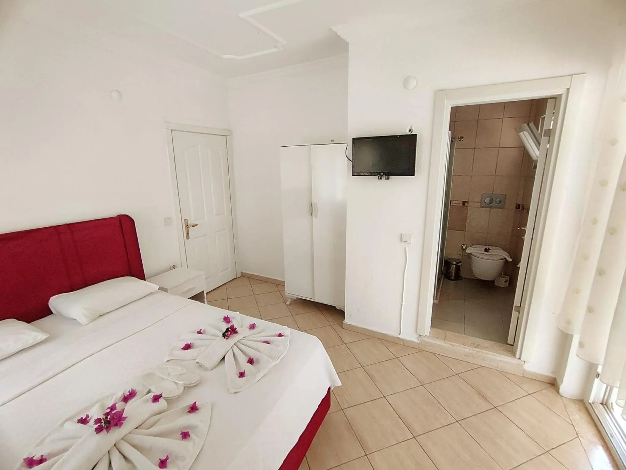 Bed in Bucak Apart Hotel Göcek & Beach