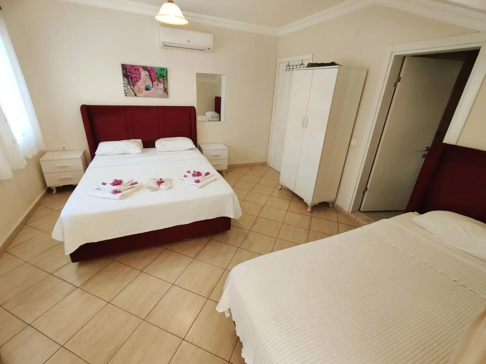 Photo of the whole room, Bed in Bucak Apart Hotel Göcek & Beach